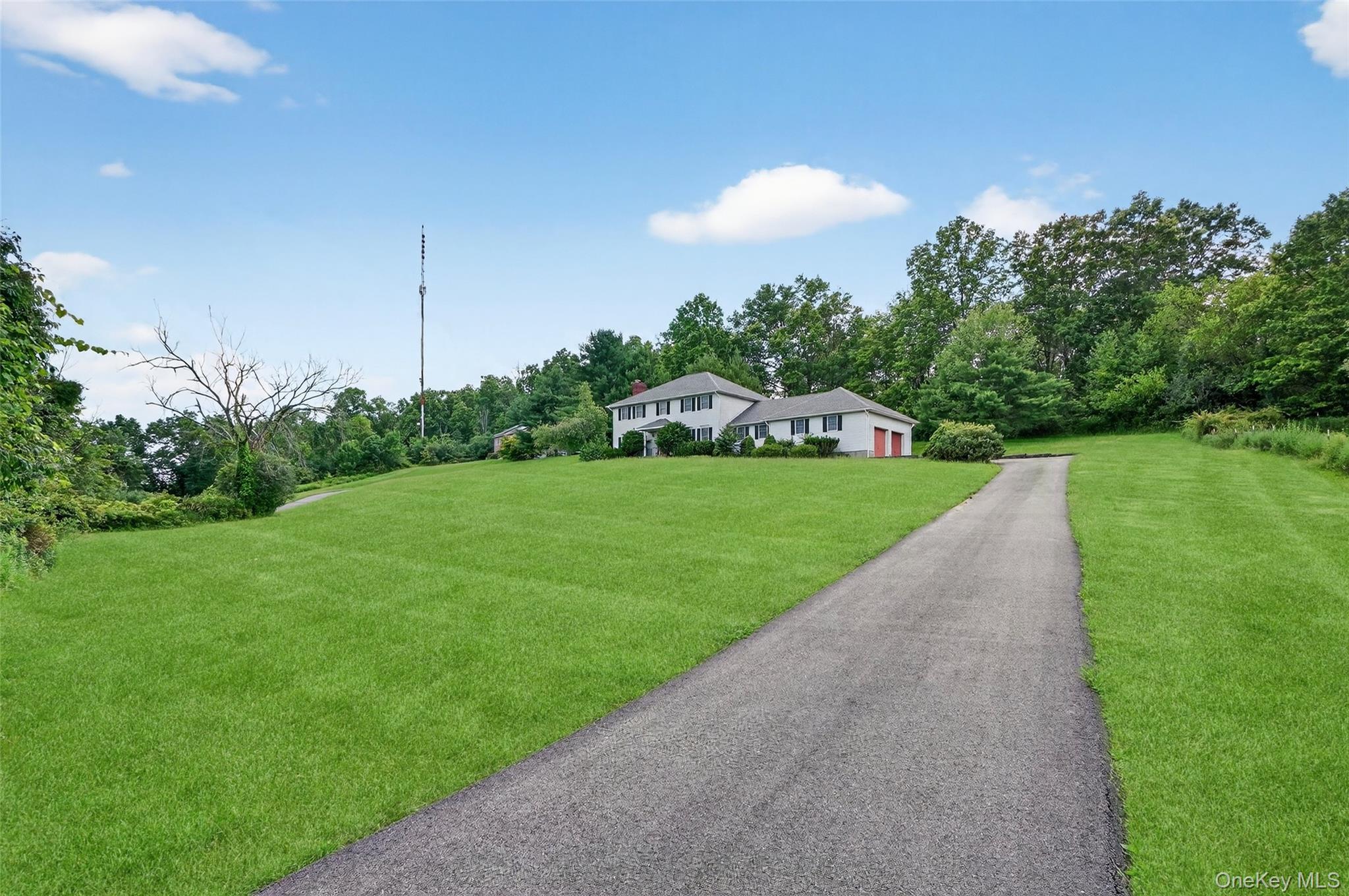 561 Toleman Road, Rock Tavern, NY 12575