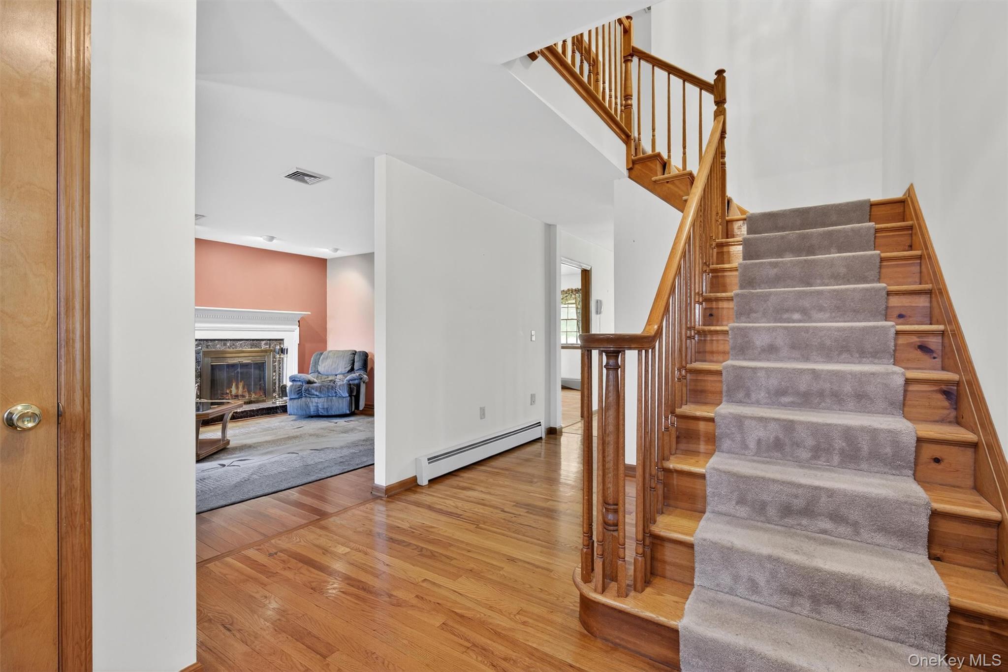 561 Toleman Road, Rock Tavern, NY 12575