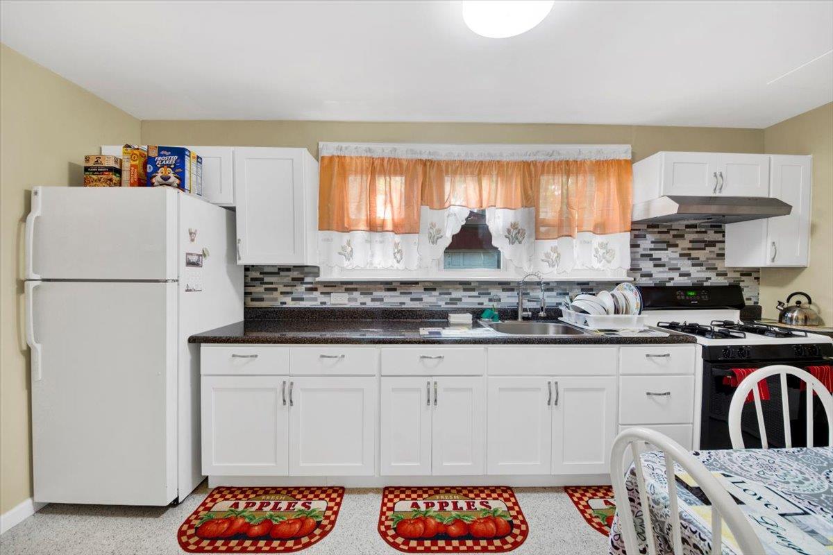 4419 Edson Avenue, Bronx, NY 10466