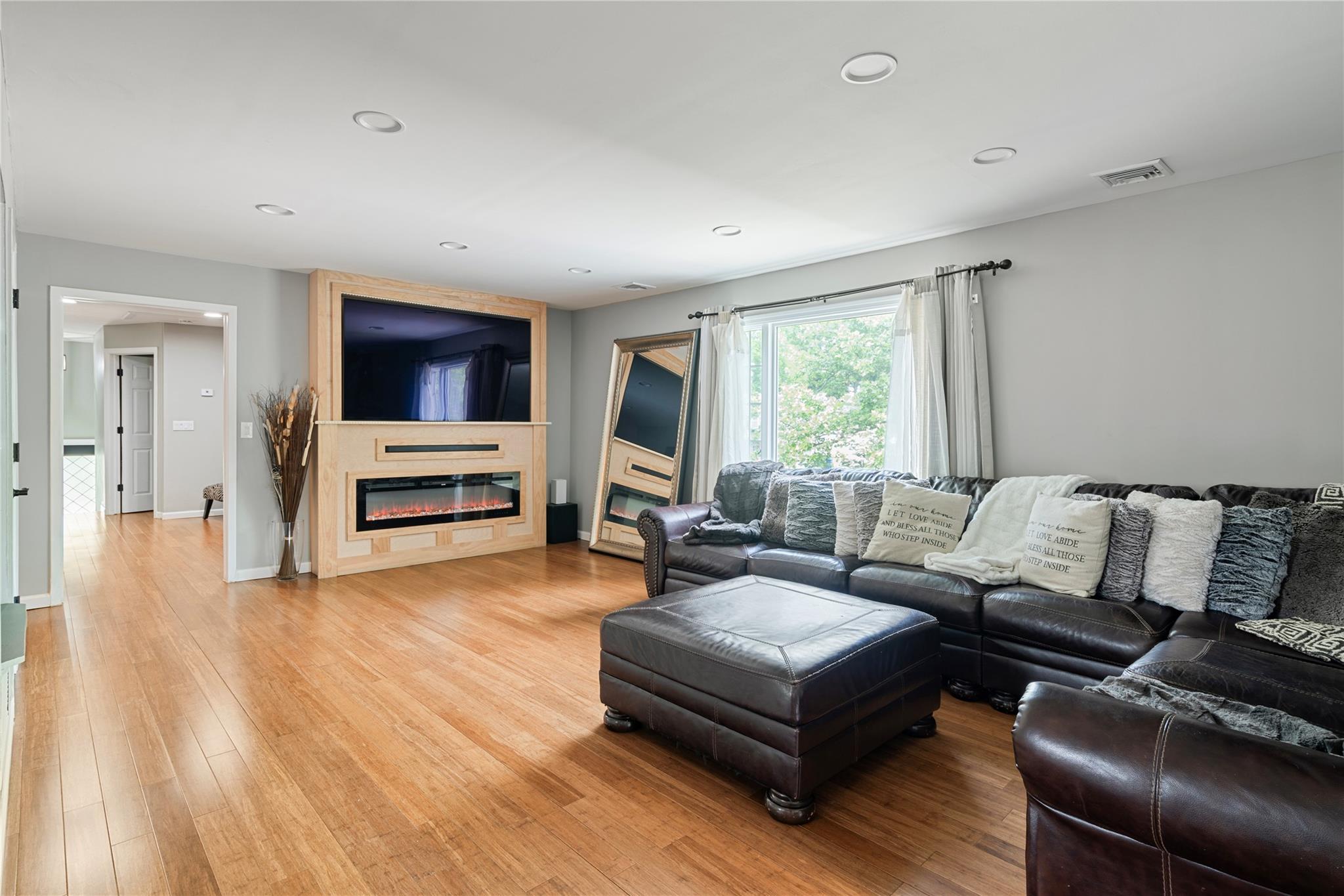 22 Pomper Drive, East Northport, NY 11731