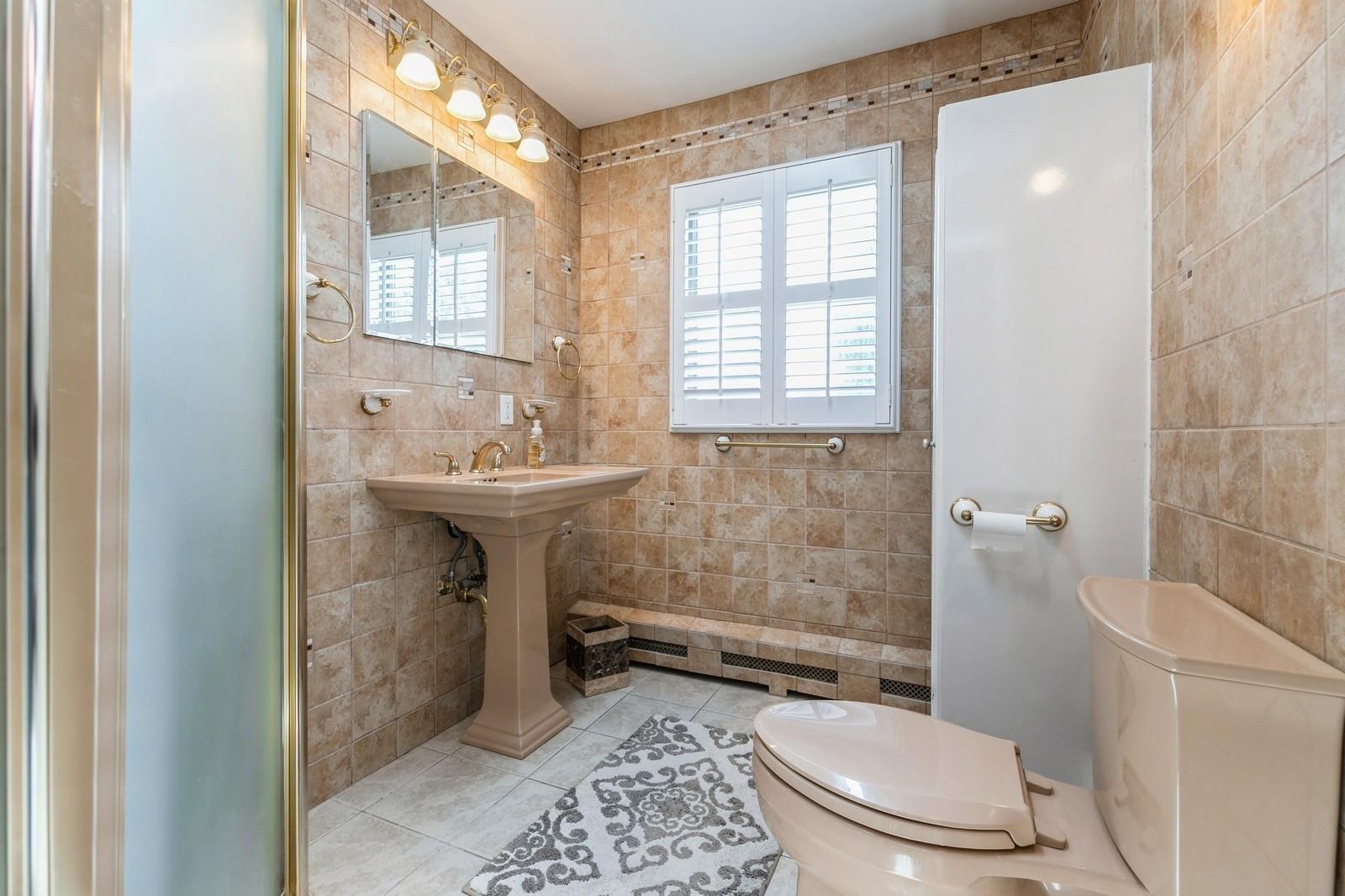 14 Cobble Lane, Levittown, NY 11756