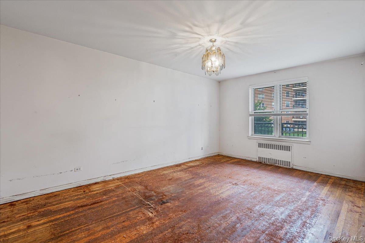 16241 Powells Cove Boulevard # 2S, Whitestone, NY 11357