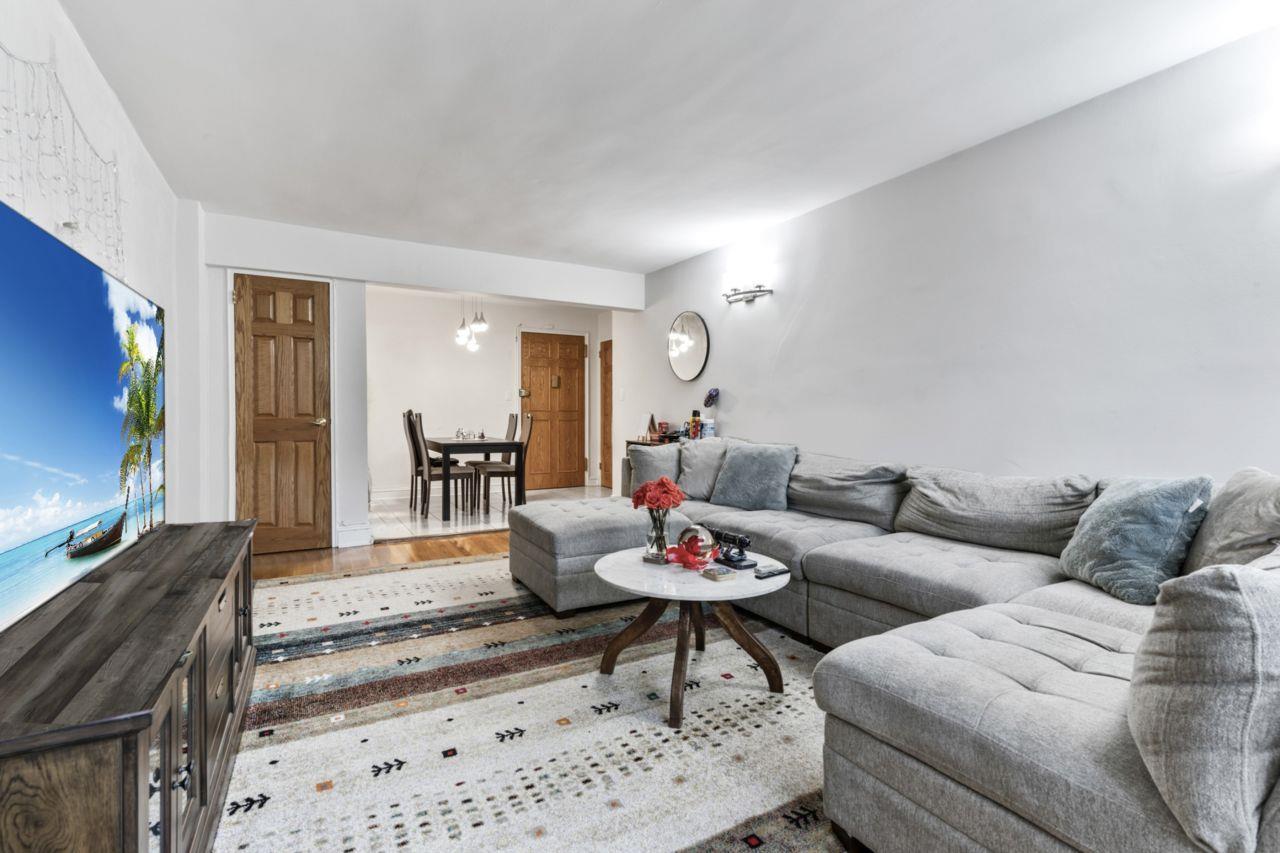 88-12 151 Avenue # 4B, Howard Beach, NY 11414