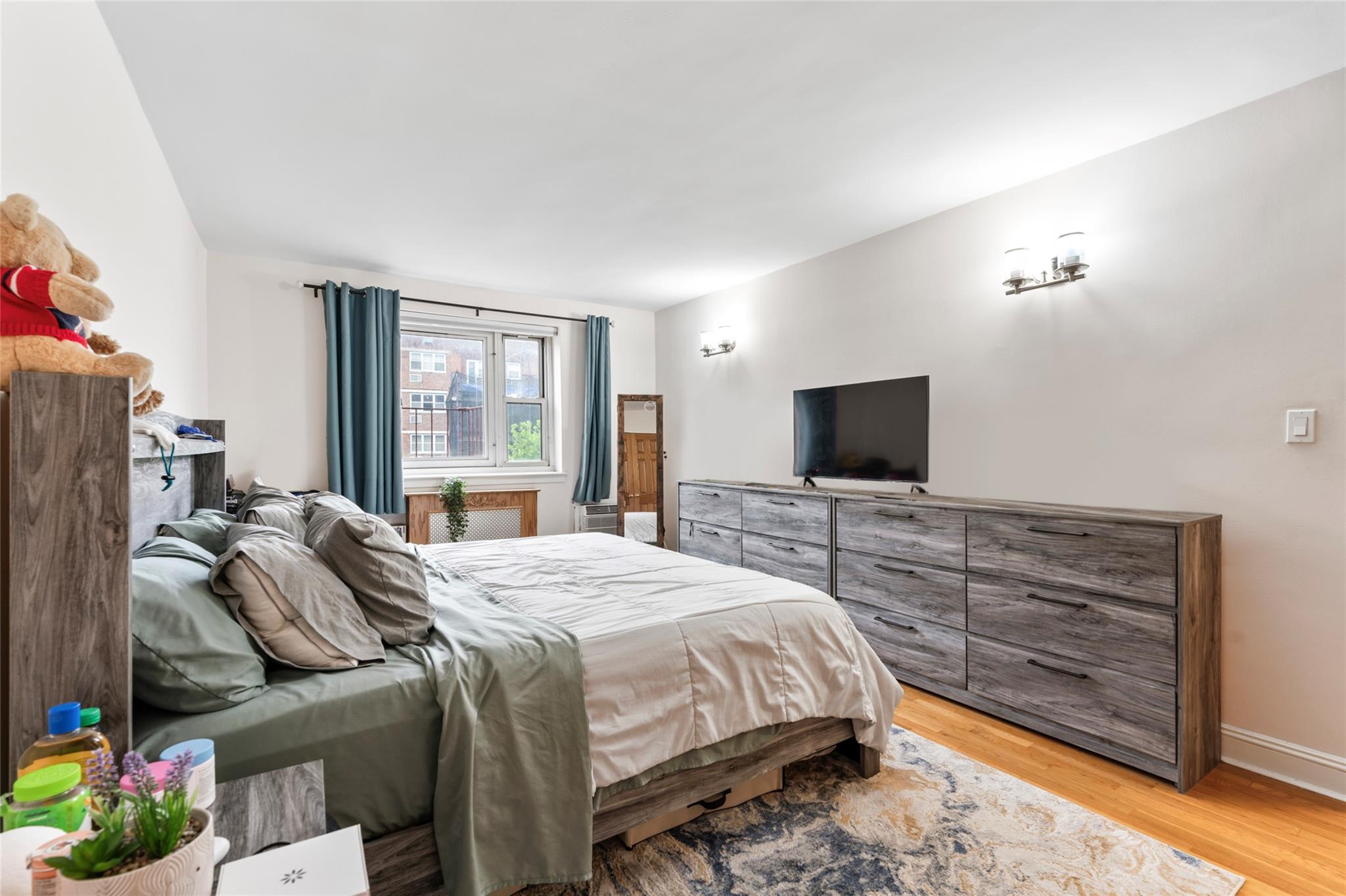 88-12 151 Avenue # 4B, Howard Beach, NY 11414