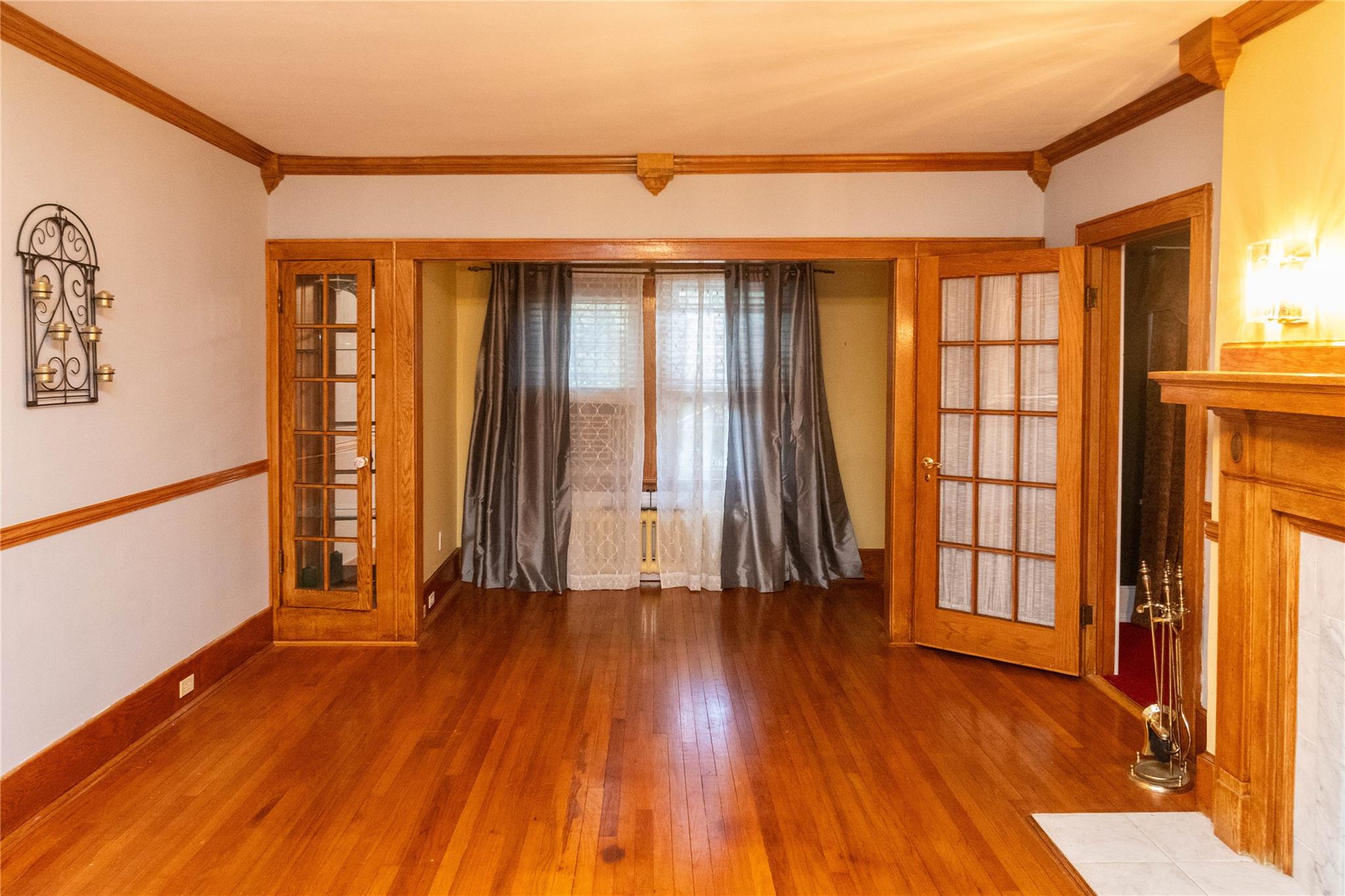 12 Woodside Place, Highland, NY 12528