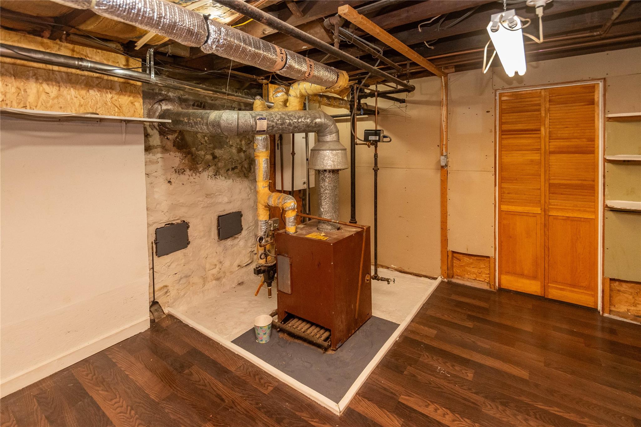 12 Woodside Place, Highland, NY 12528