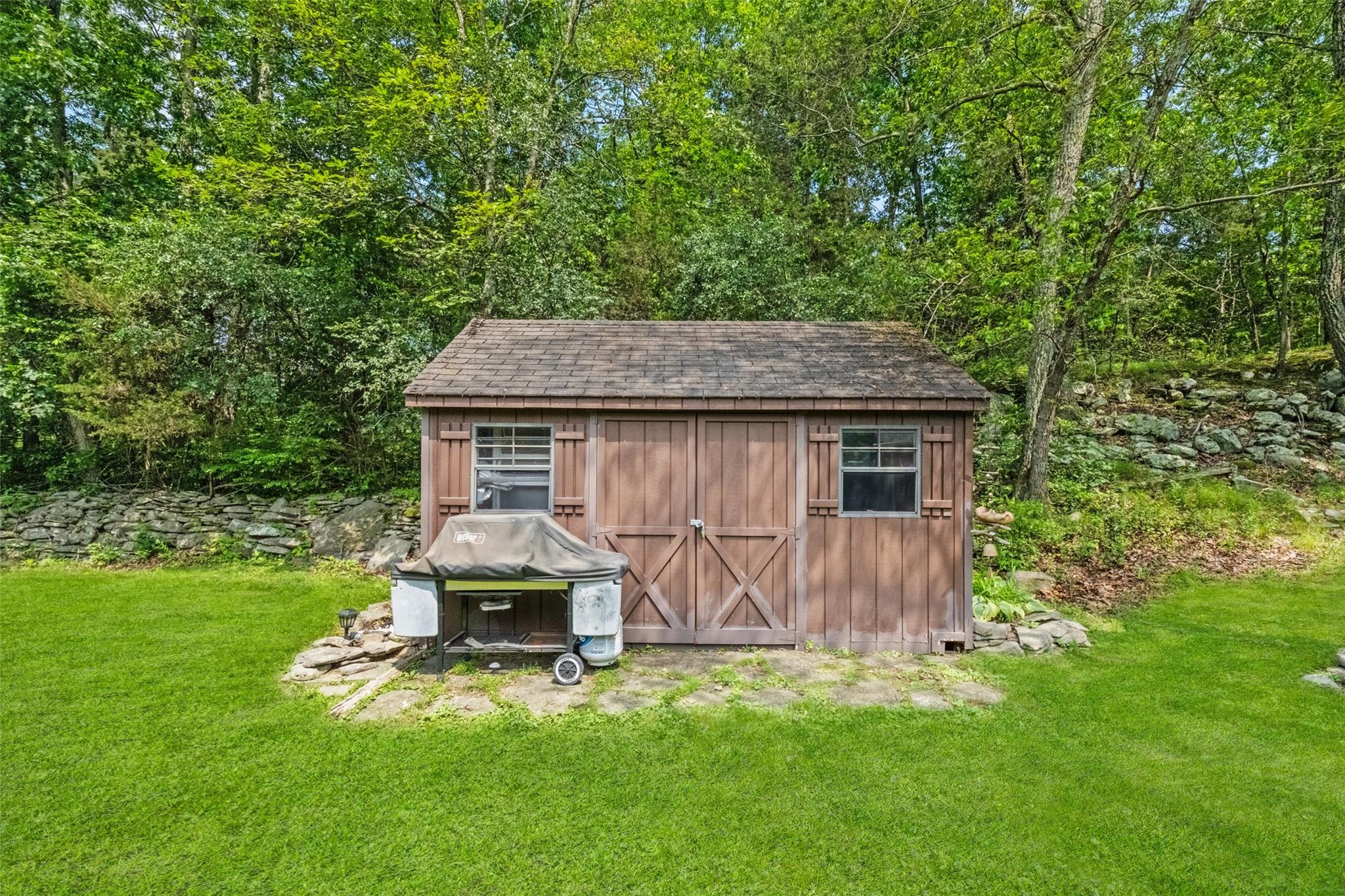 16 Sarvis Lane, Newburgh, NY 12550