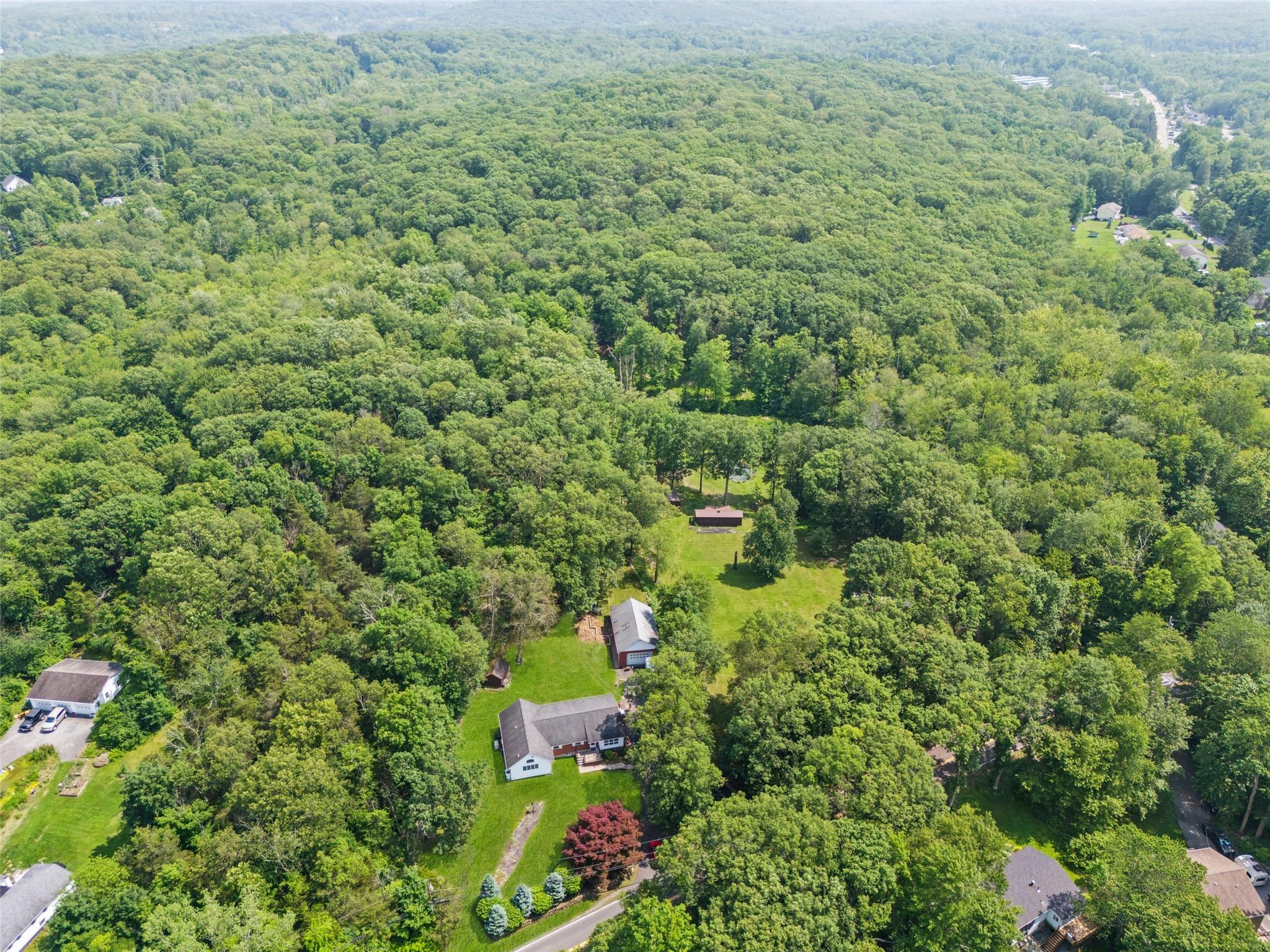 16 Sarvis Lane, Newburgh, NY 12550