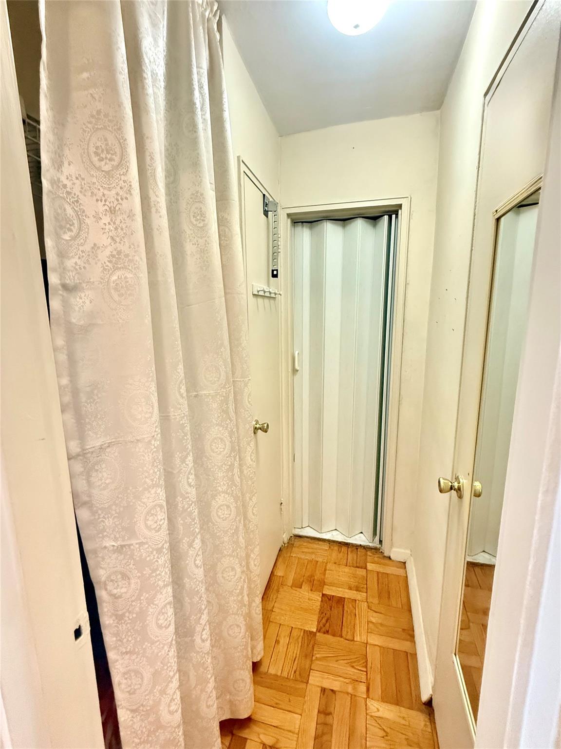 74-02 43 Avenue # 2L, Elmhurst, NY 11373