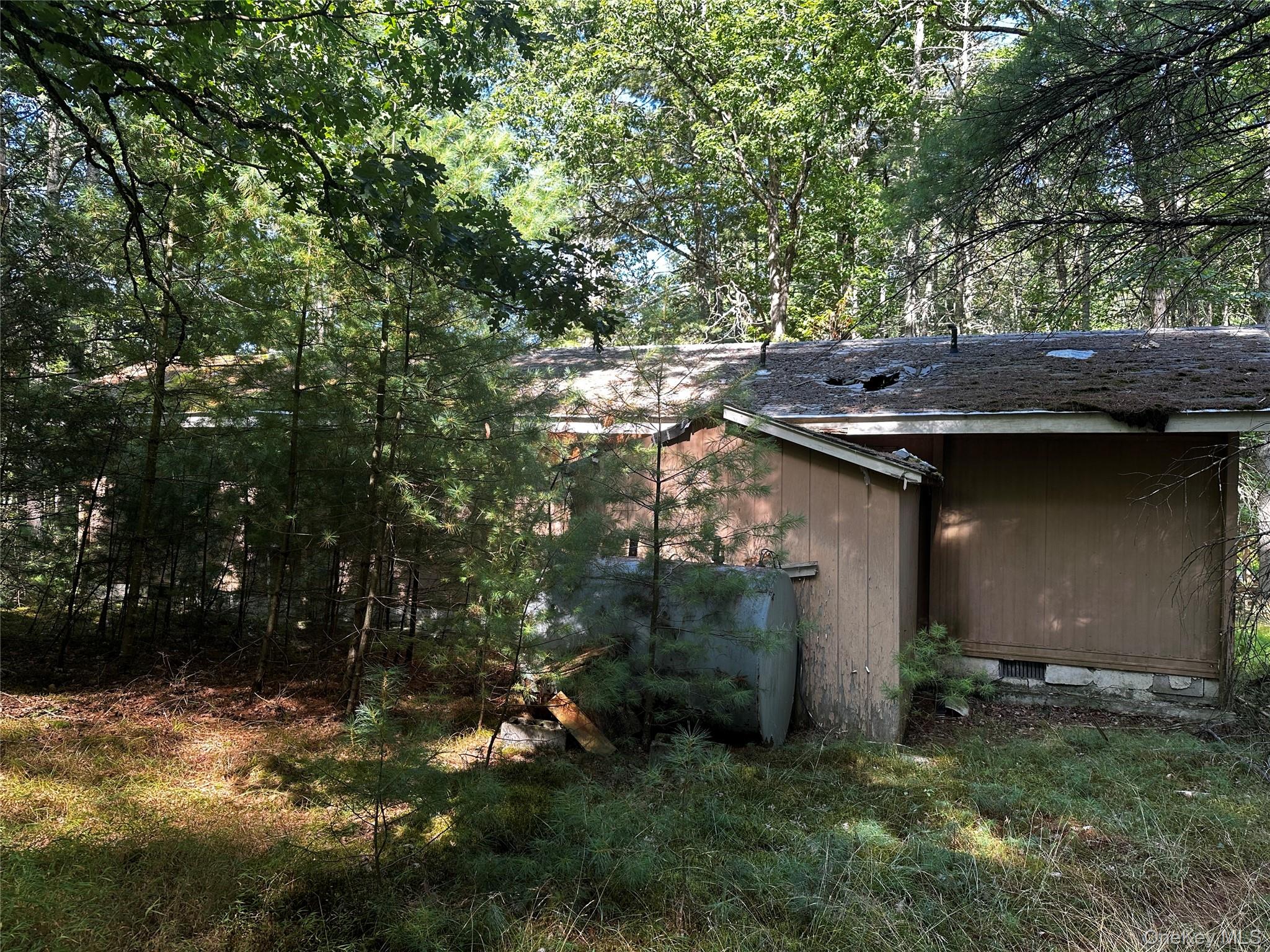 8 Kern Road, Barryville, NY 12719