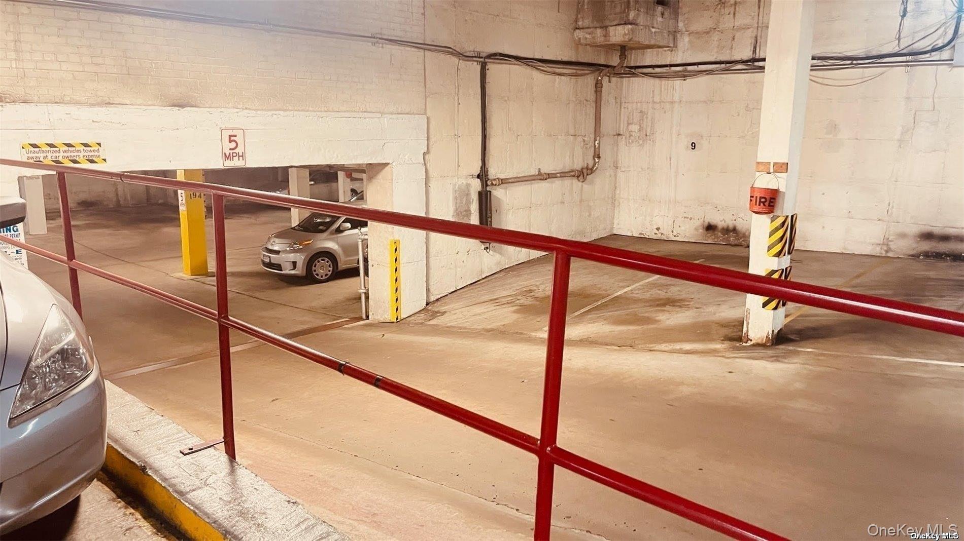 142-05 Roosevelt Avenue # 721, Flushing, NY 11354