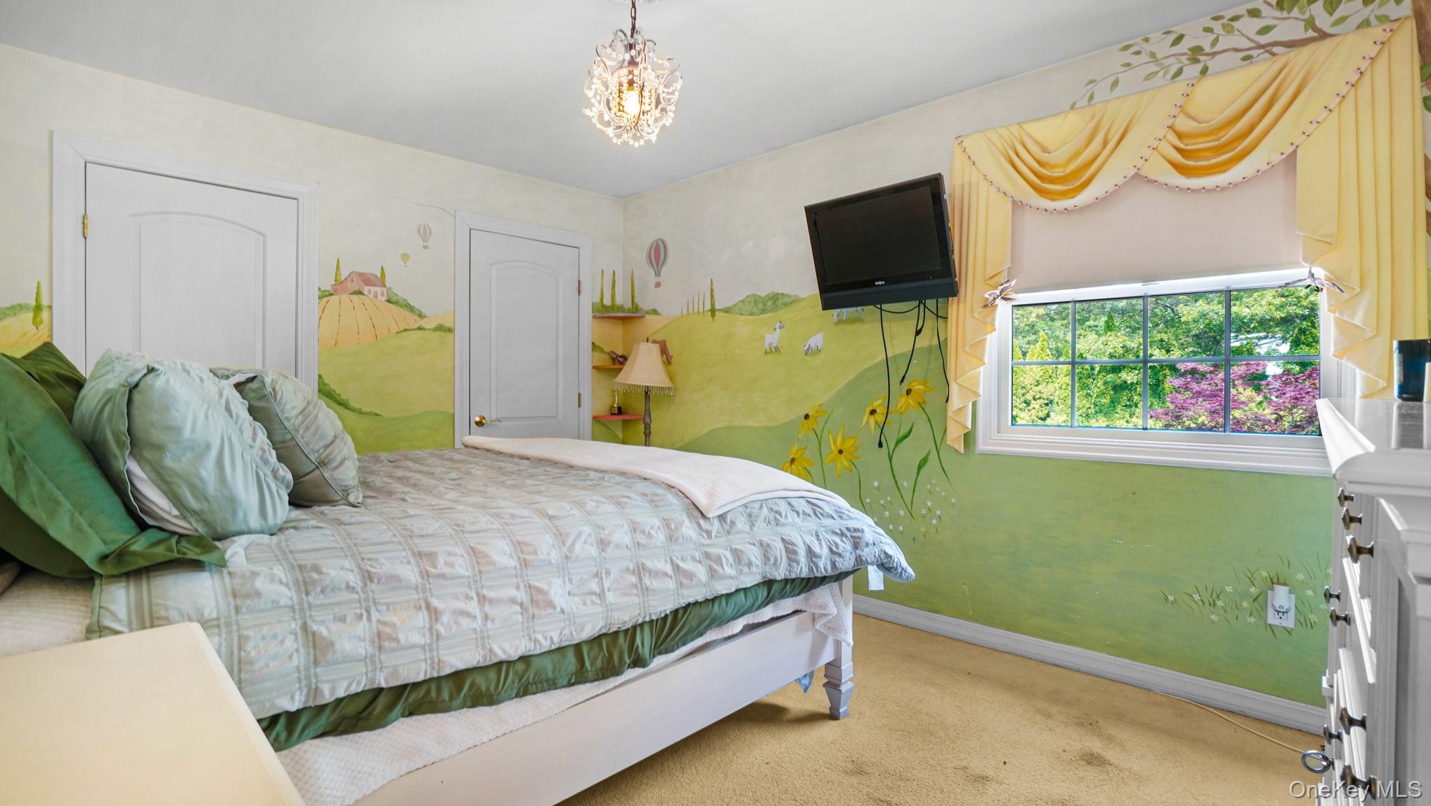 59 Lidge Drive, Farmingville, NY 11738