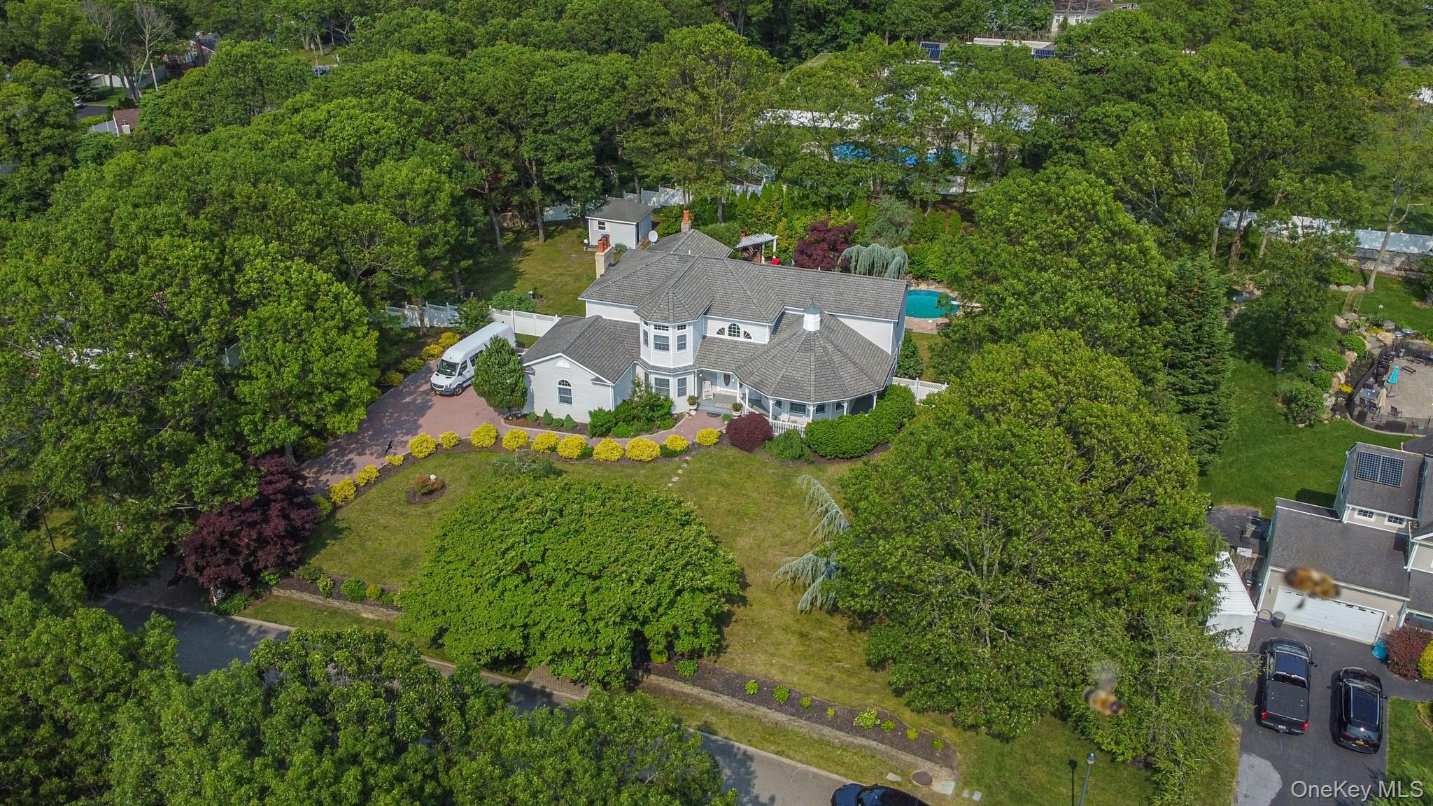 59 Lidge Drive, Farmingville, NY 11738