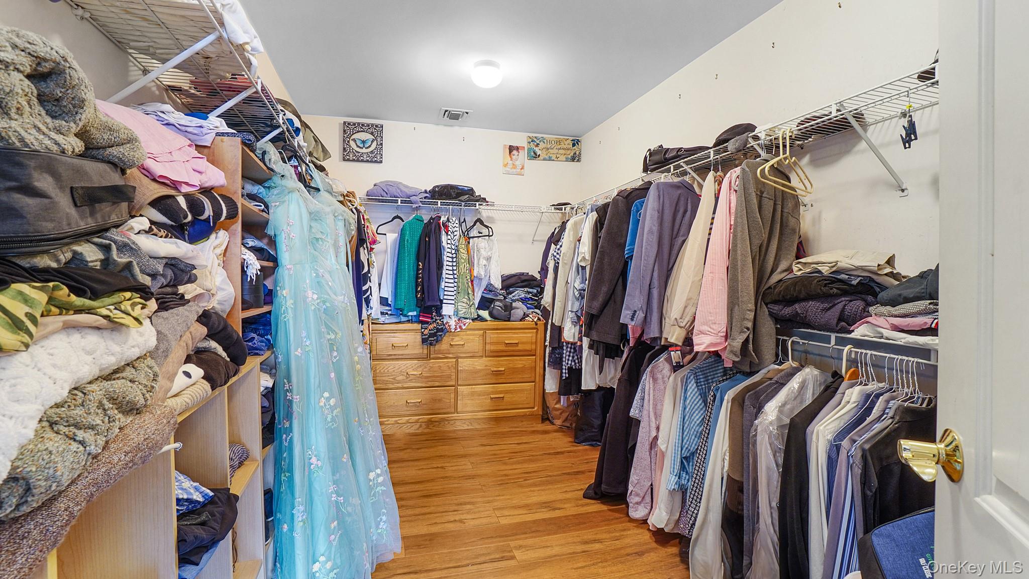 59 Lidge Drive, Farmingville, NY 11738