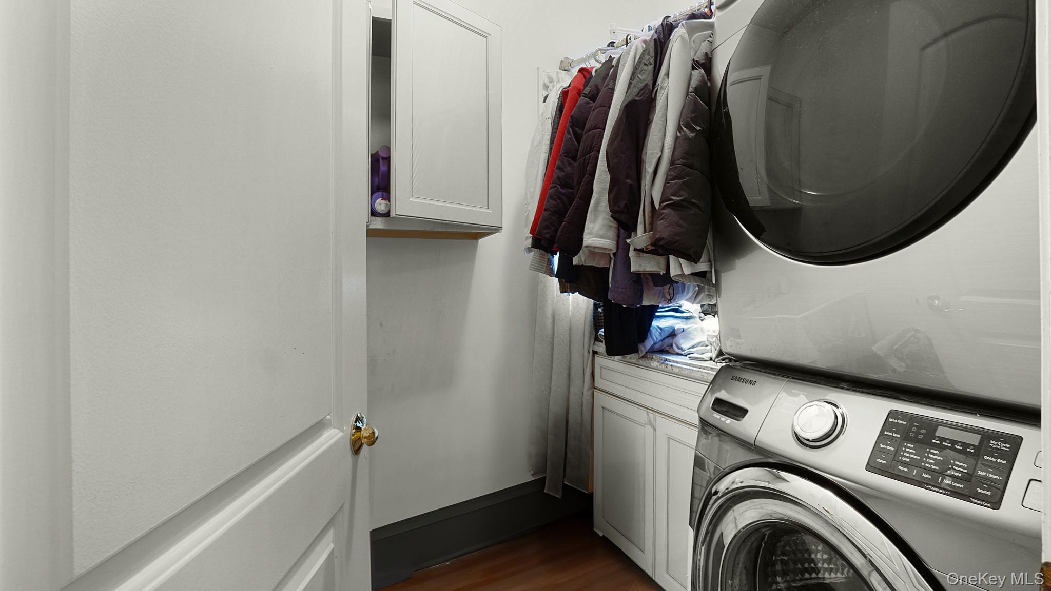 59 Lidge Drive, Farmingville, NY 11738