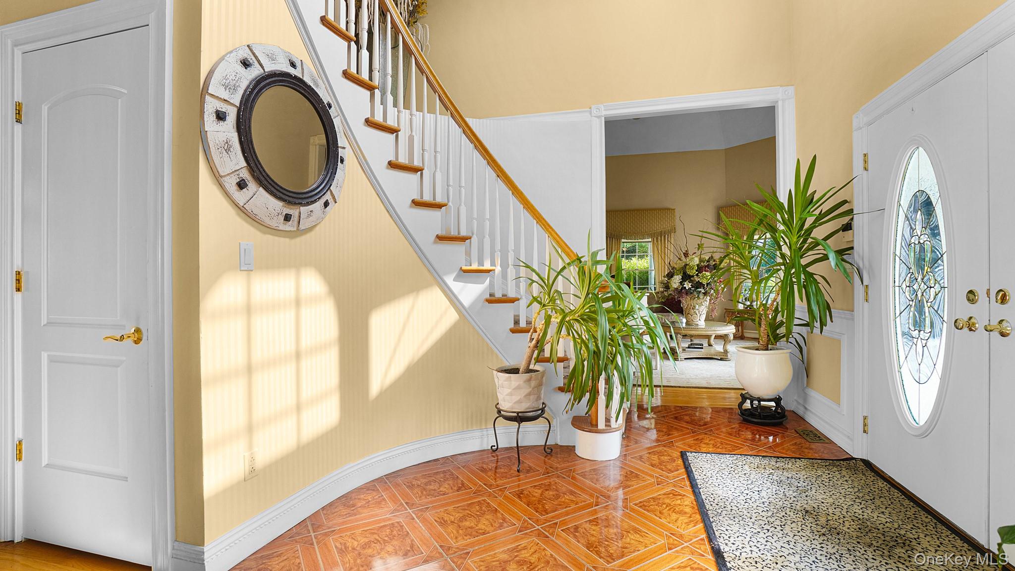 59 Lidge Drive, Farmingville, NY 11738