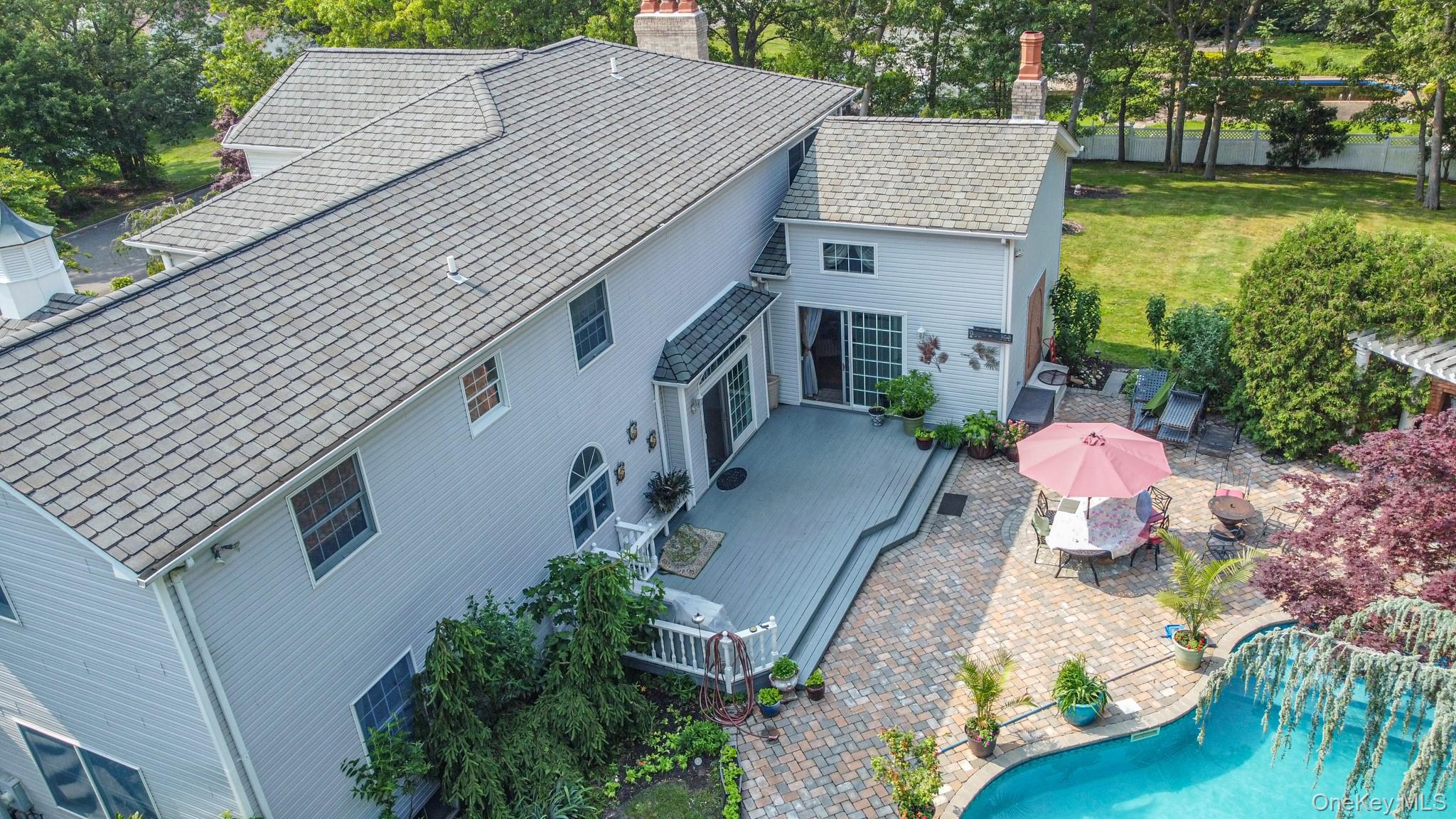 59 Lidge Drive, Farmingville, NY 11738