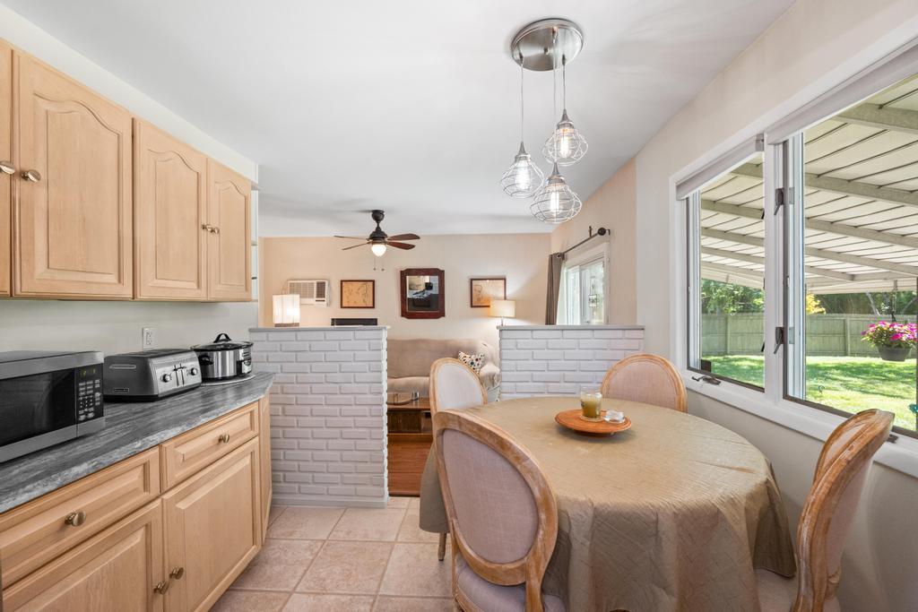 360 Munsell Road, East Patchogue, NY 11772