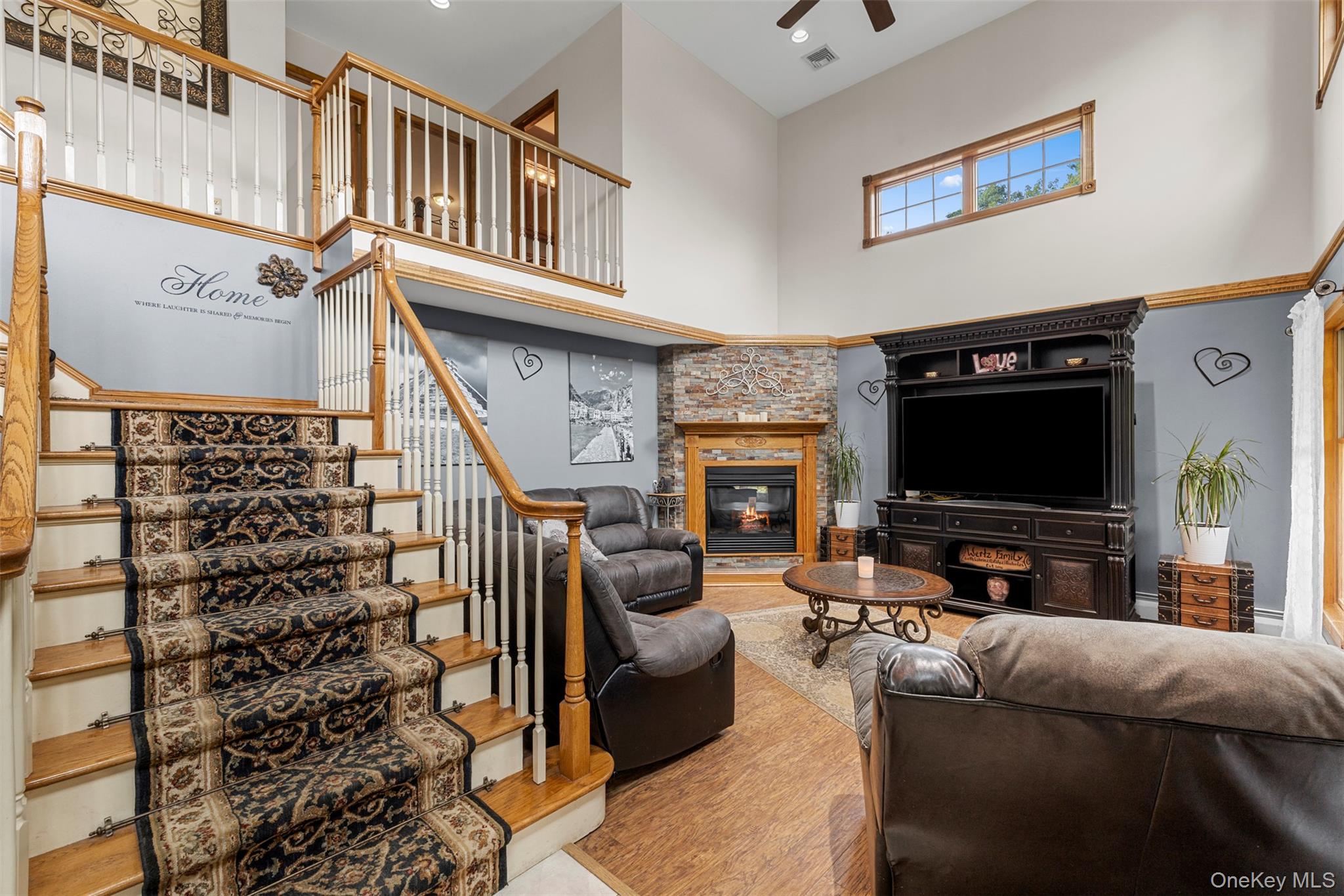 1252 Albany Post Road, Gardiner, NY 12525