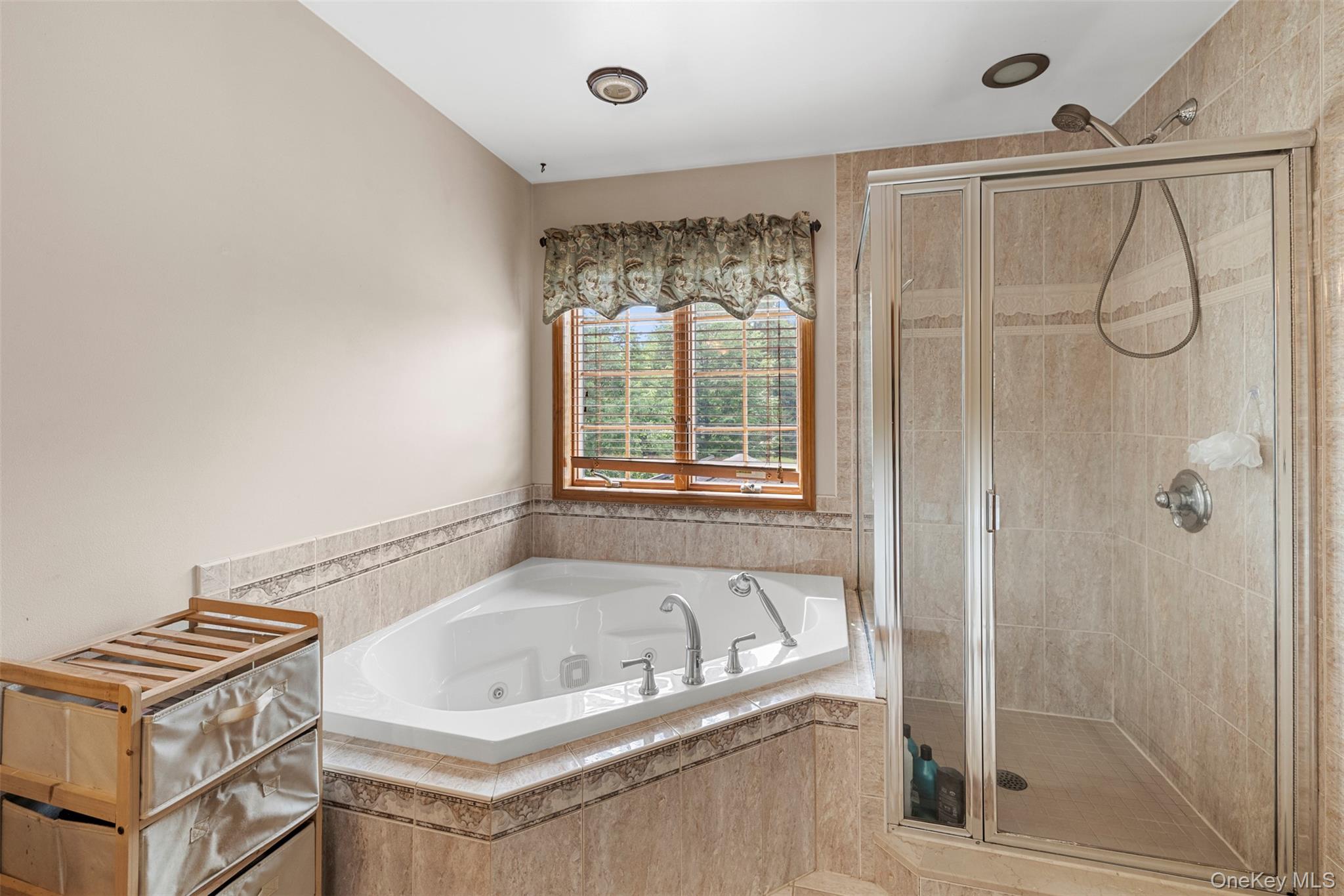 1252 Albany Post Road, Gardiner, NY 12525