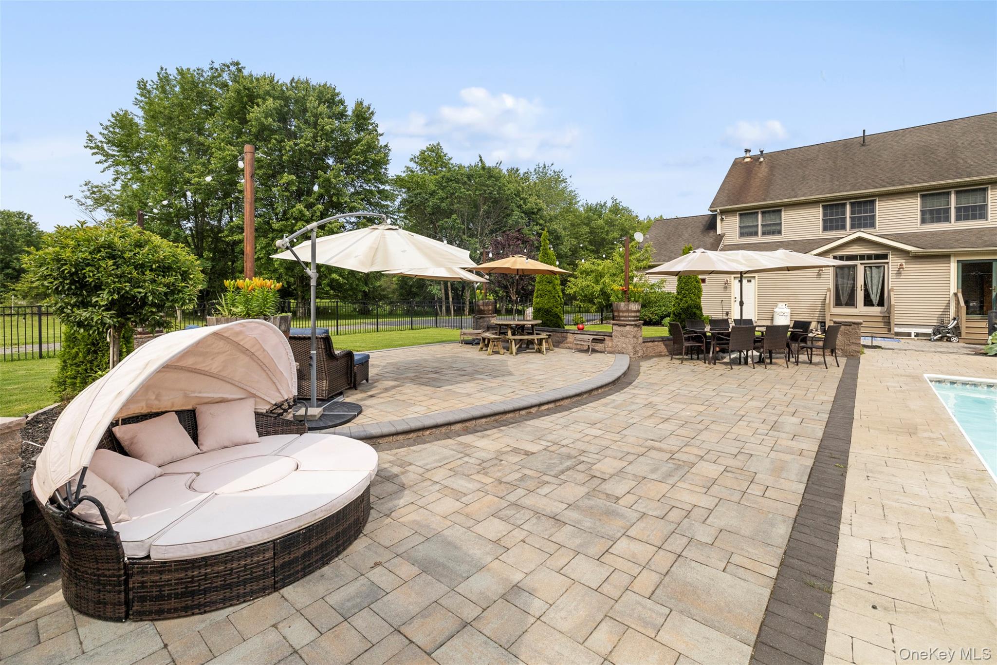 1252 Albany Post Road, Gardiner, NY 12525