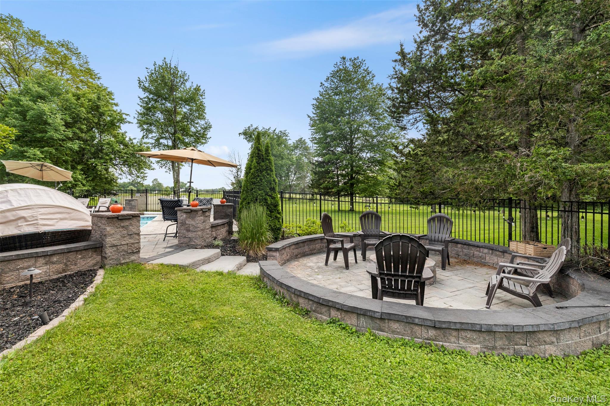 1252 Albany Post Road, Gardiner, NY 12525