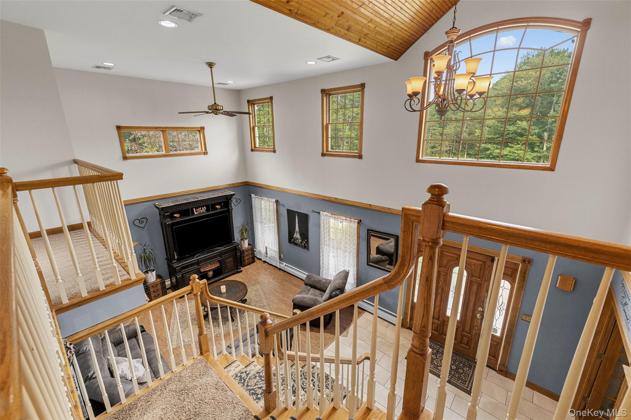 1252 Albany Post Road, Gardiner, NY 12525