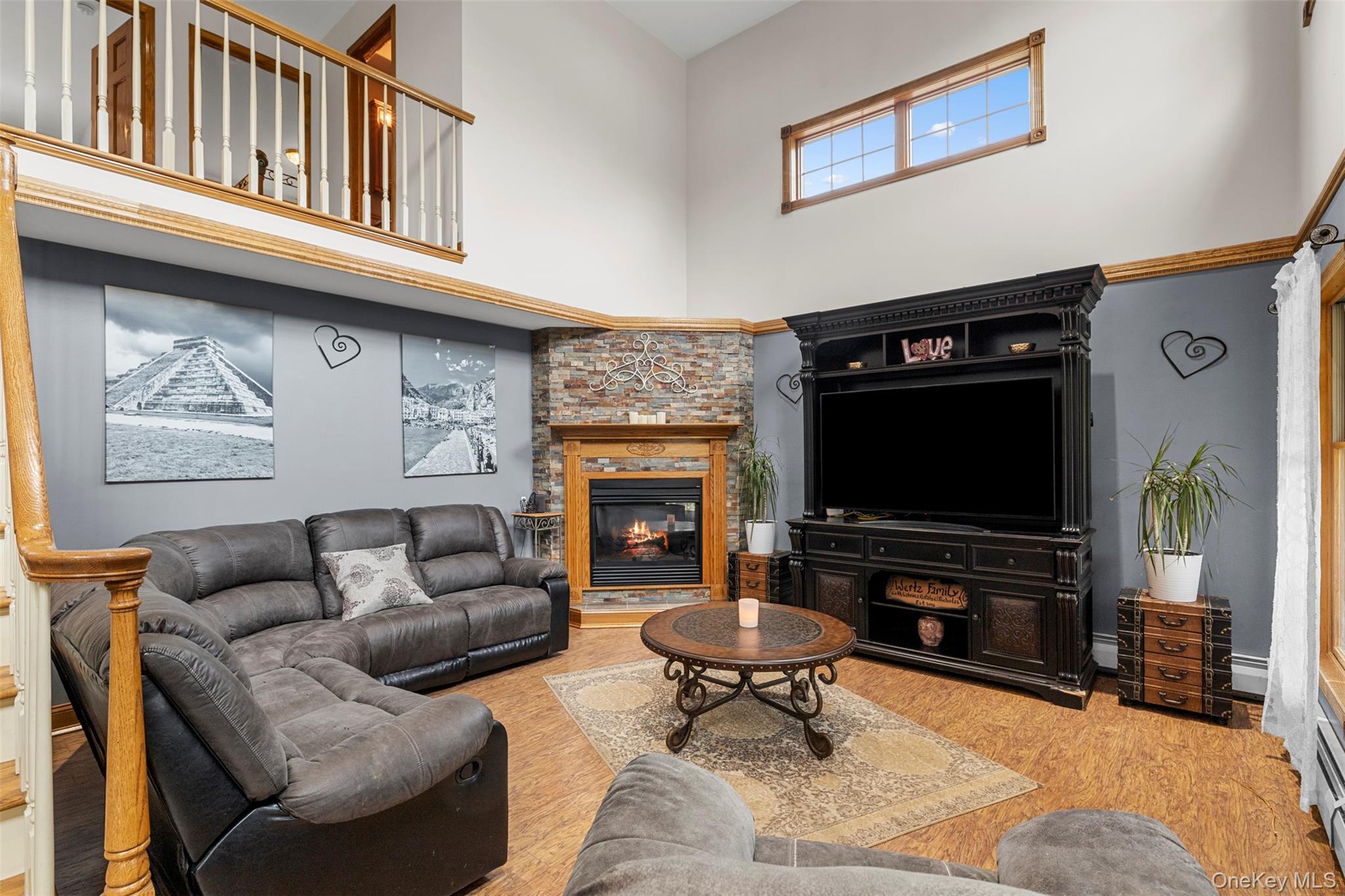 1252 Albany Post Road, Gardiner, NY 12525