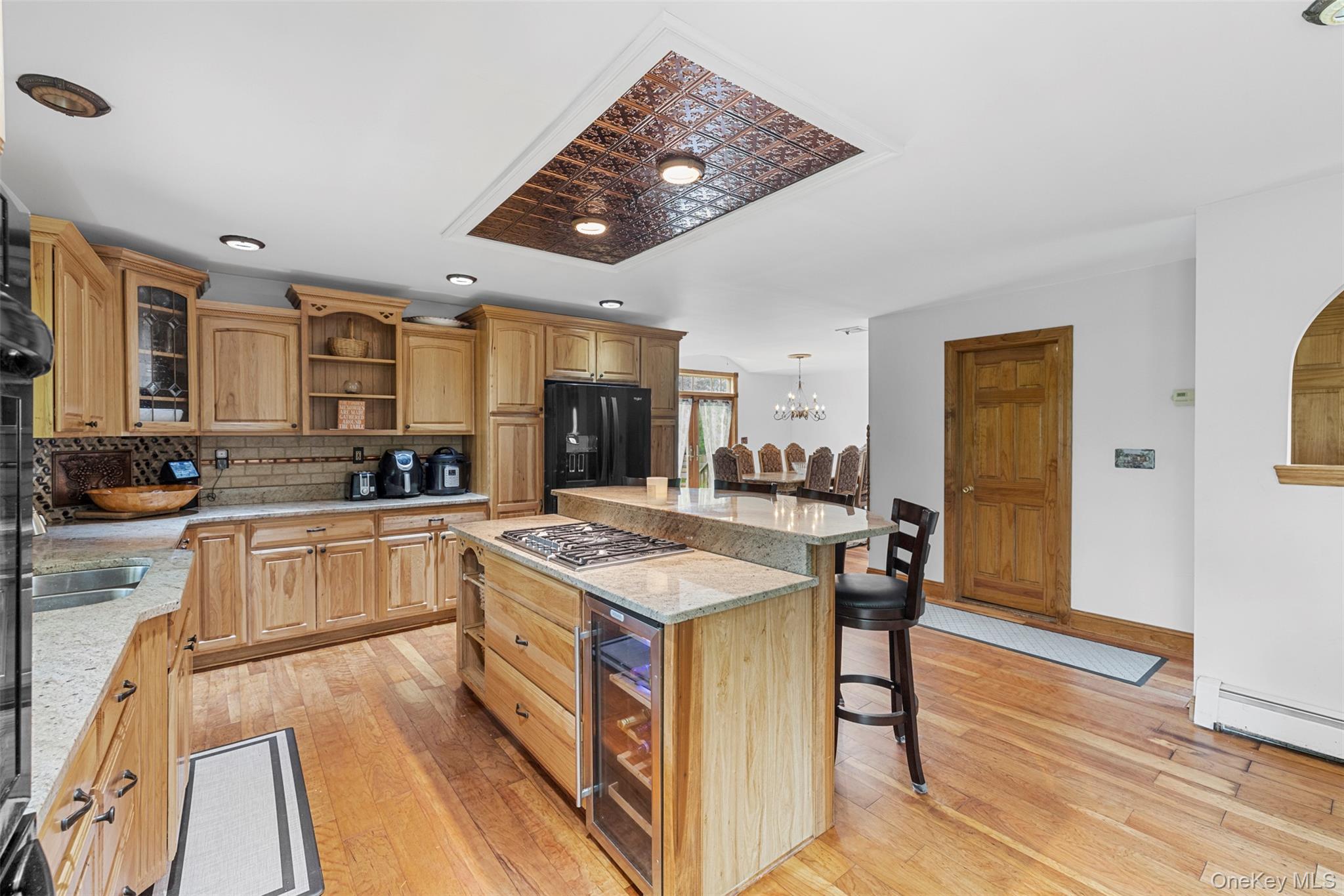 1252 Albany Post Road, Gardiner, NY 12525