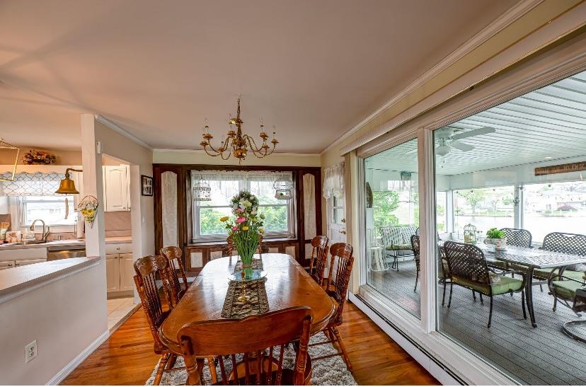 510 S Great Neck Road, Copiague, NY 11726