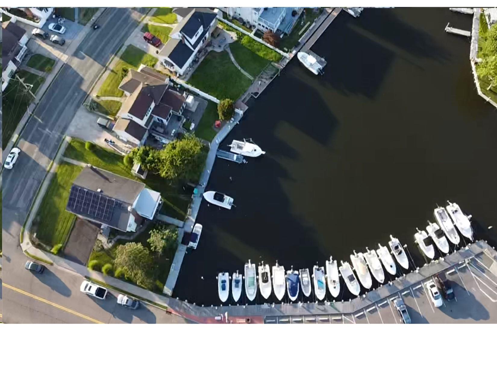 510 S Great Neck Road, Copiague, NY 11726