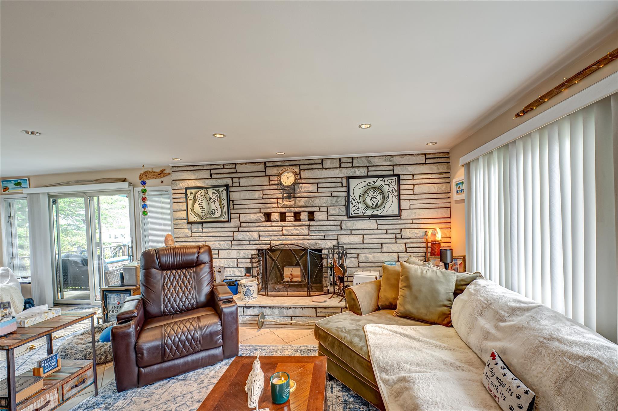 510 S Great Neck Road, Copiague, NY 11726