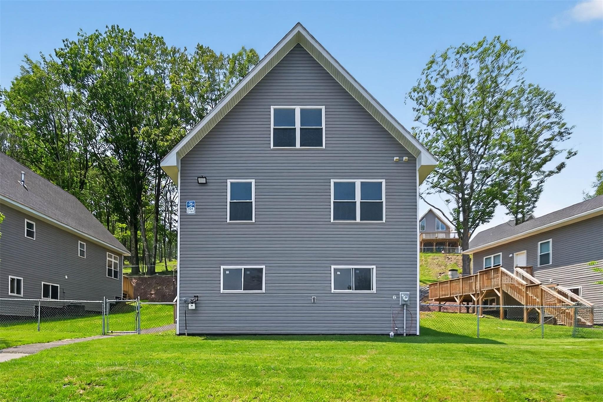 20 Torah Circle, Fallsburg, NY 12733