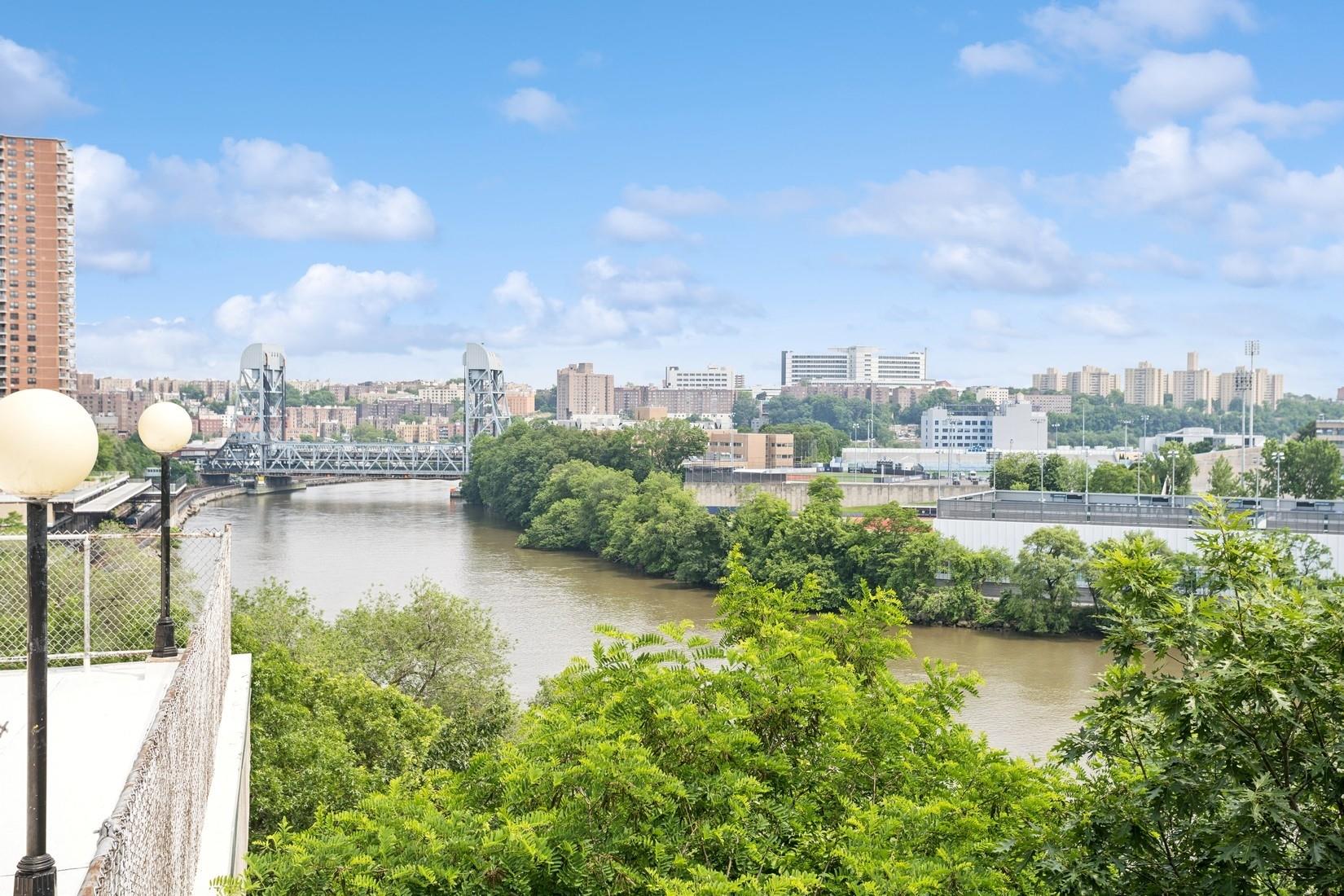 2400 Johnson Avenue # 1K, Bronx, NY 10463