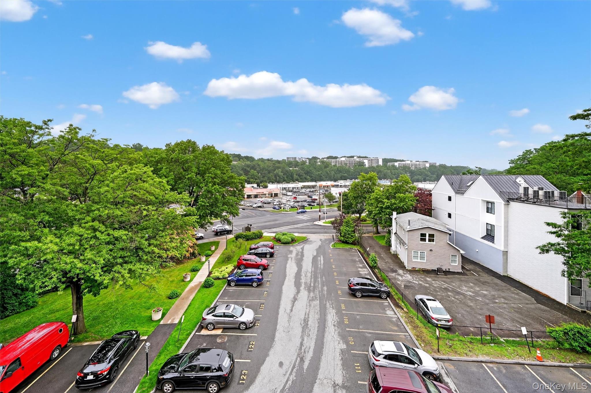 505 Central Avenue # 408, White Plains, NY 10606