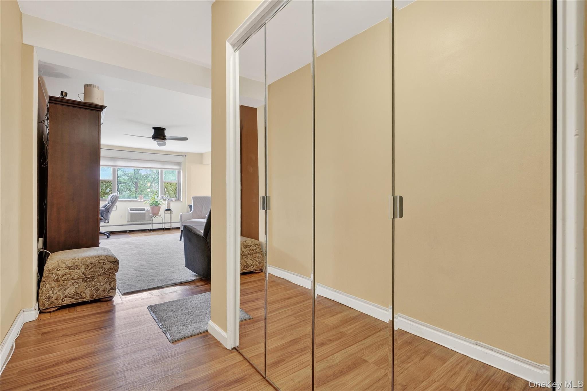 505 Central Avenue # 408, White Plains, NY 10606