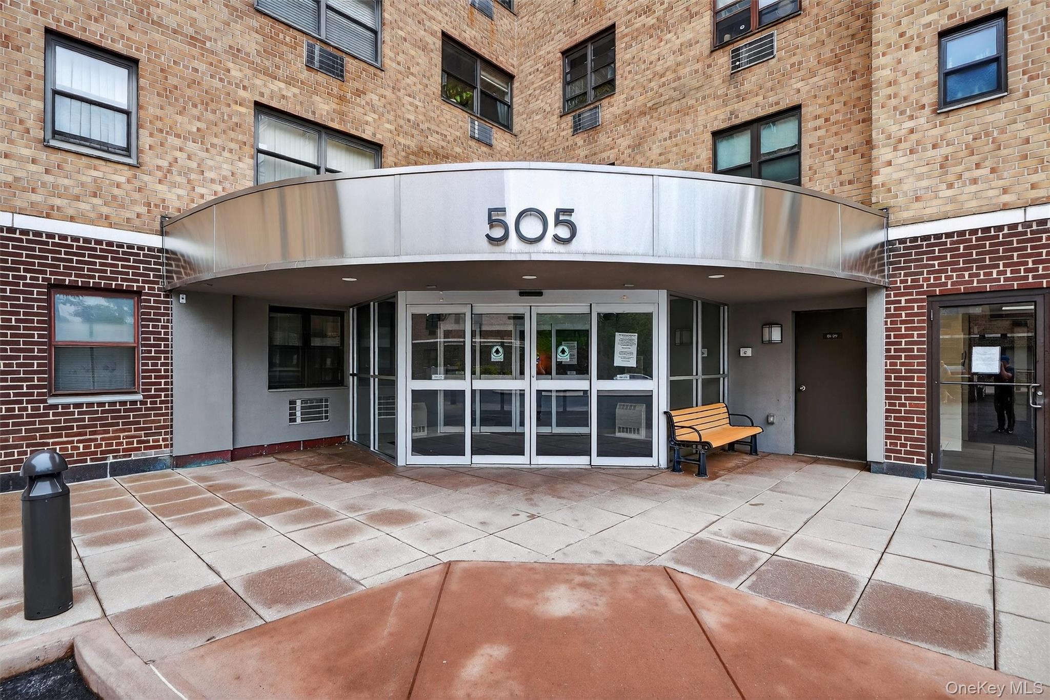 505 Central Avenue # 408, White Plains, NY 10606