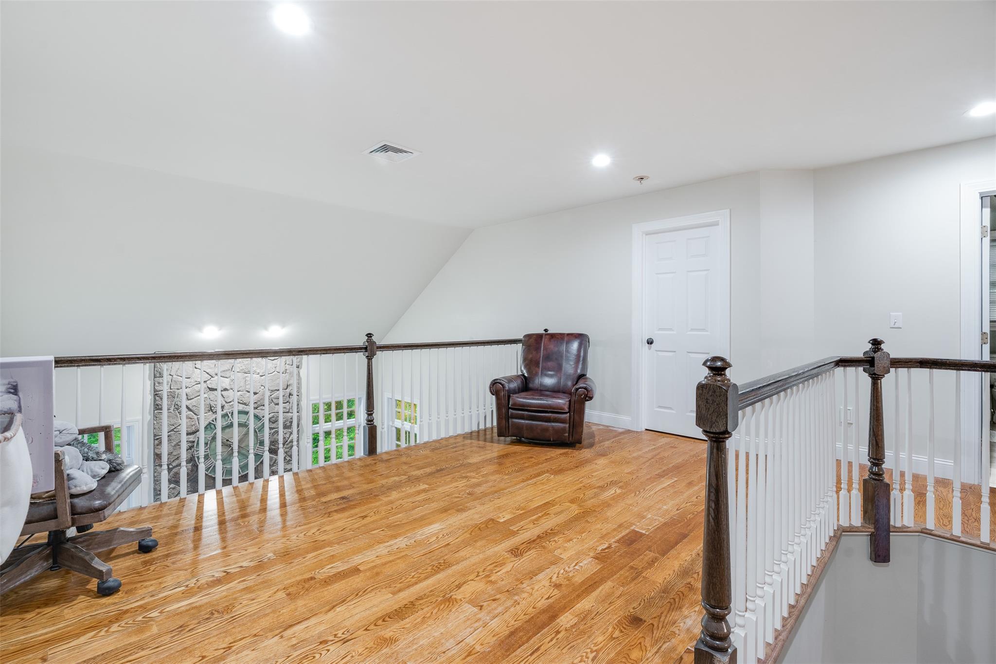 46 Duncan Road, Lagrangeville, NY 12540