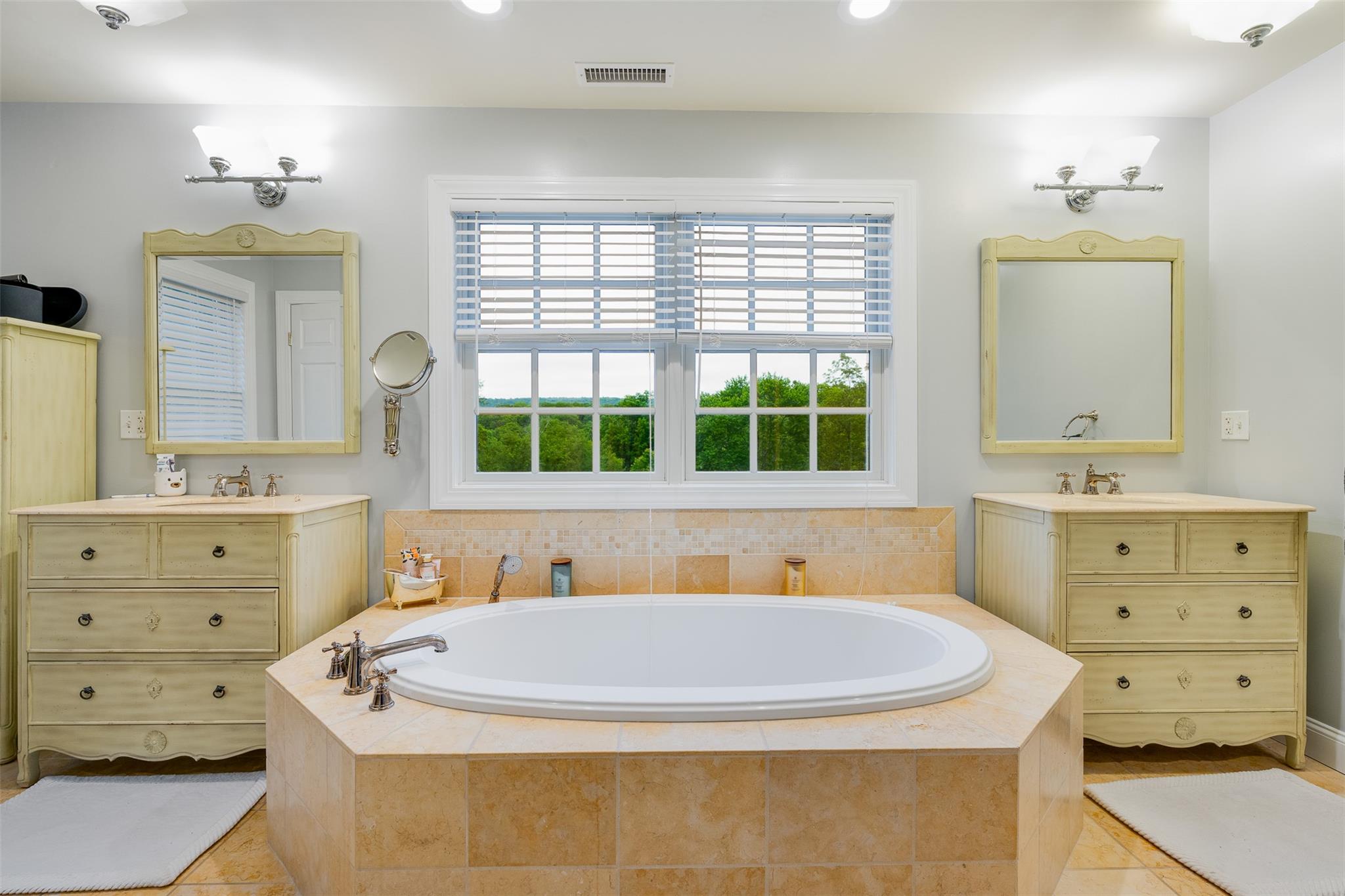 46 Duncan Road, Lagrangeville, NY 12540