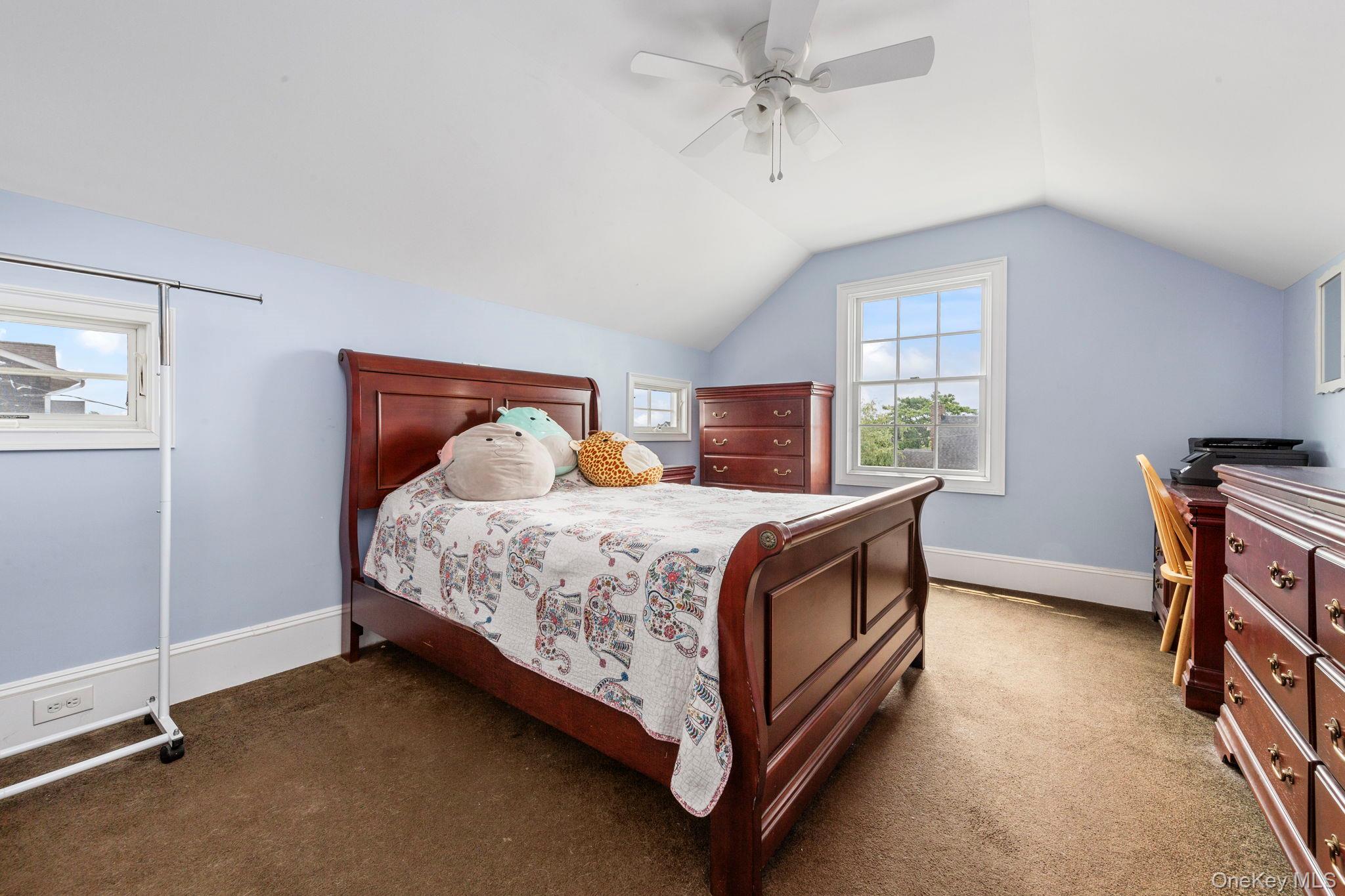 25 Meadow Lane, Amityville, NY 11701