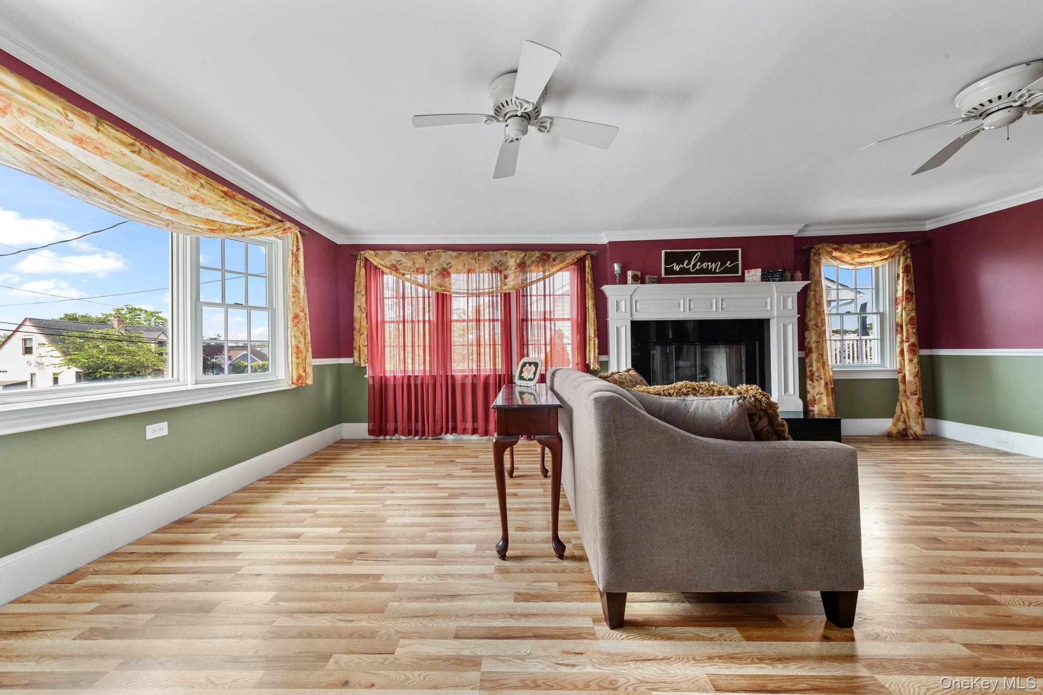 25 Meadow Lane, Amityville, NY 11701