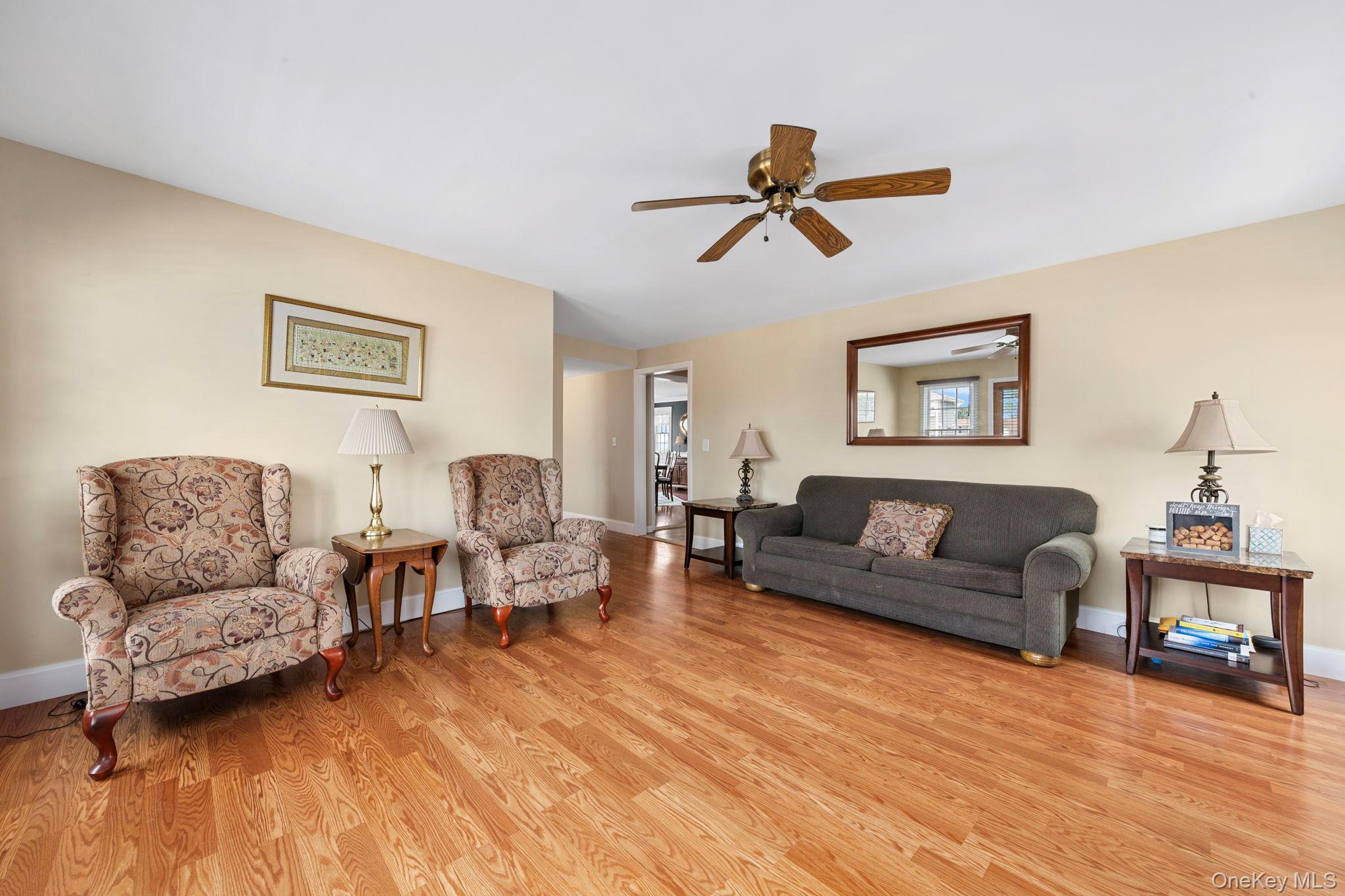 25 Meadow Lane, Amityville, NY 11701