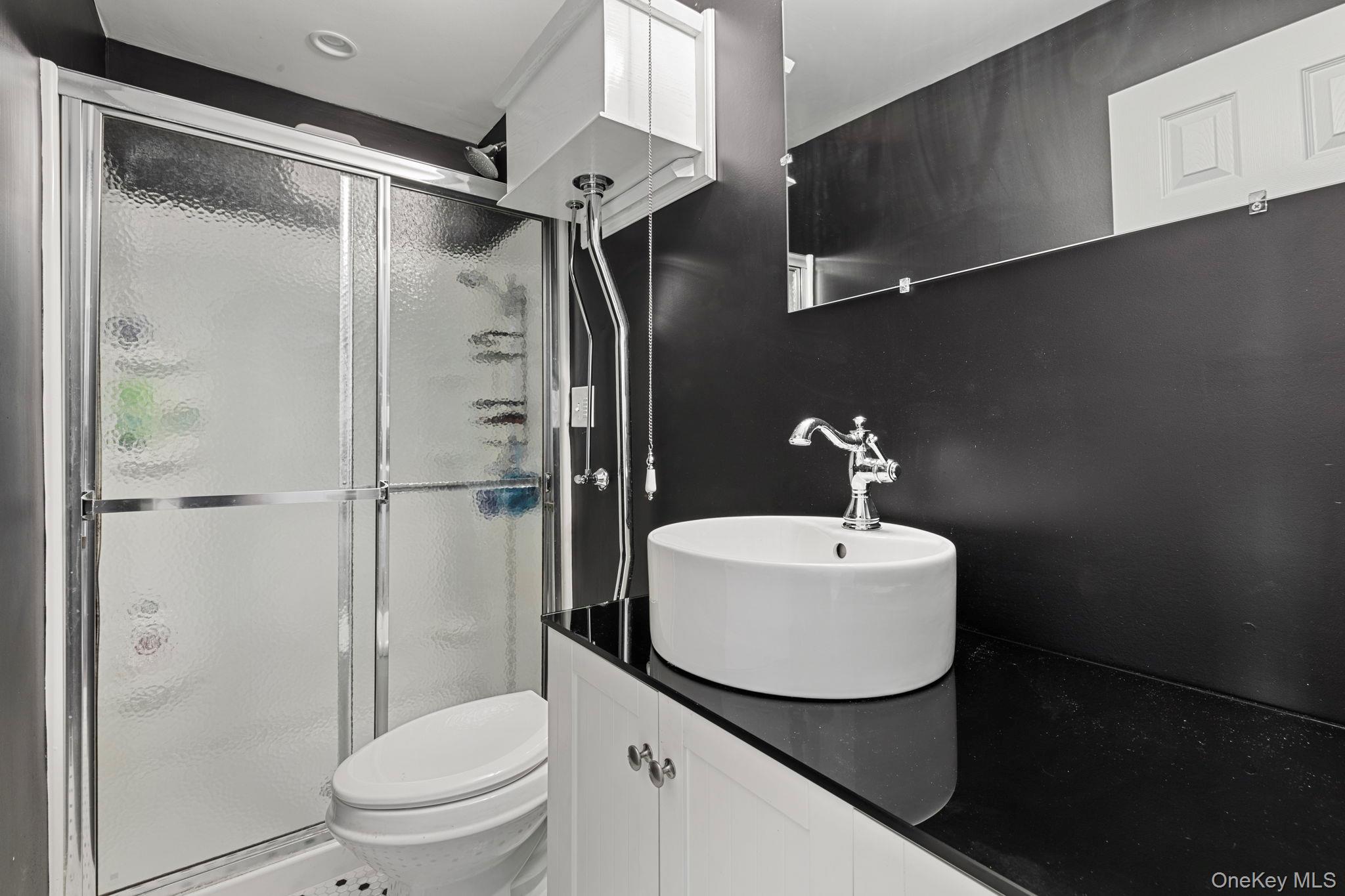 25 Meadow Lane, Amityville, NY 11701