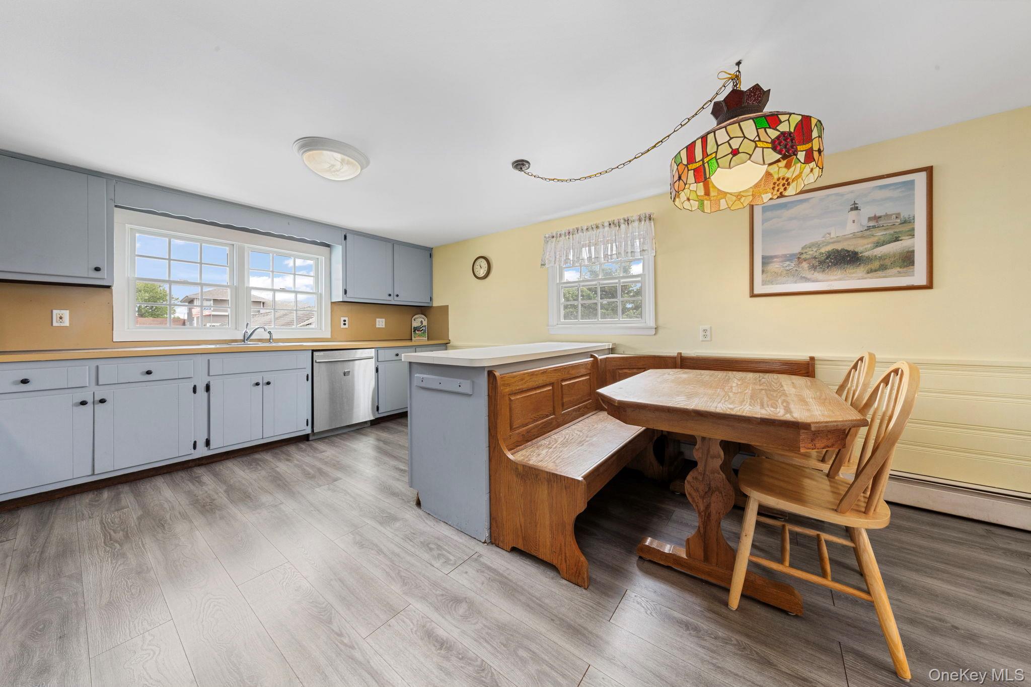 25 Meadow Lane, Amityville, NY 11701