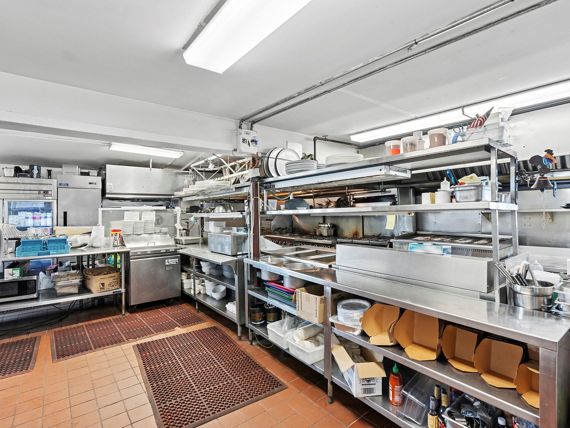 369 dune Road, Hampton Bays, NY 11946