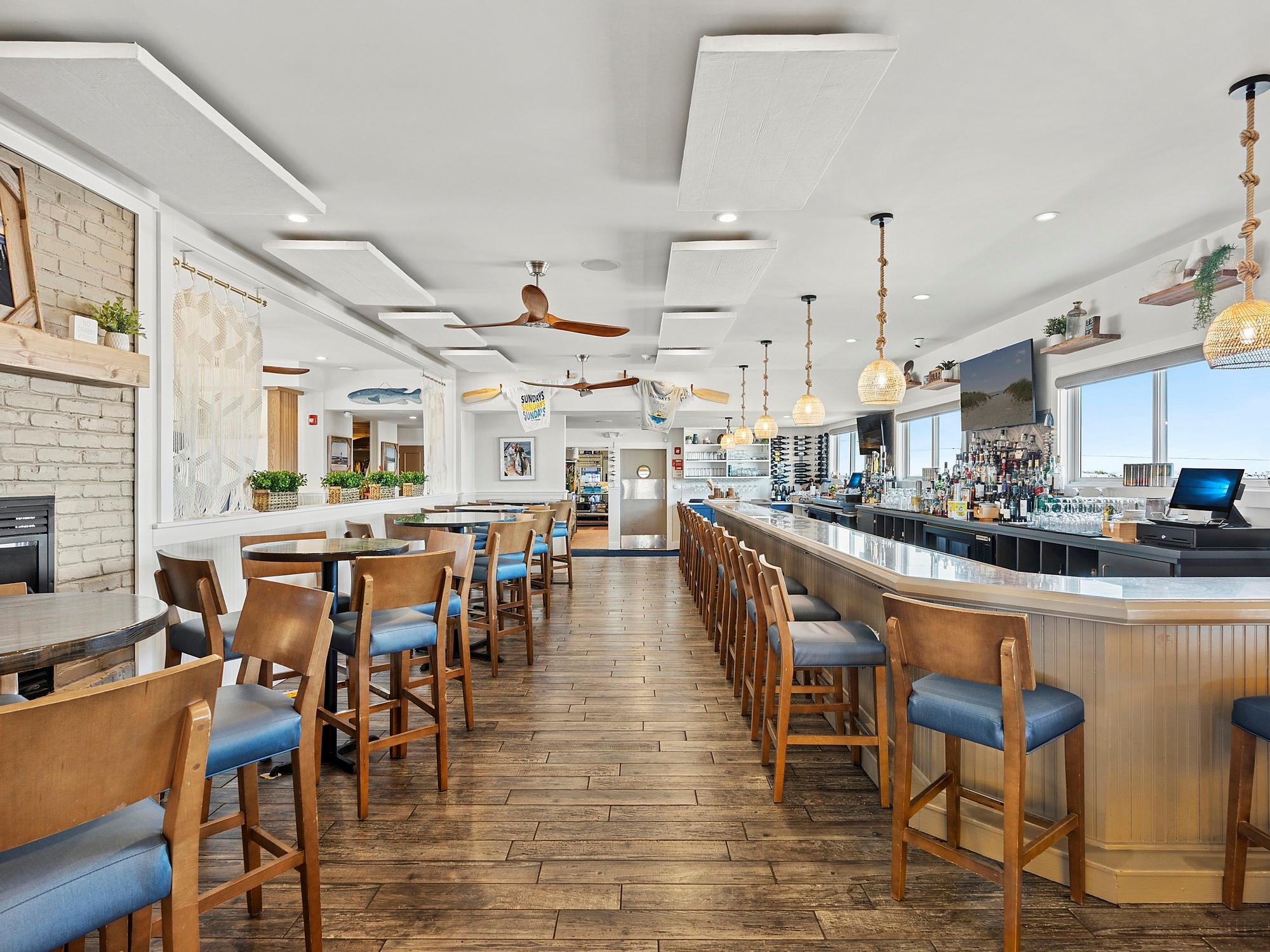 369 dune Road, Hampton Bays, NY 11946