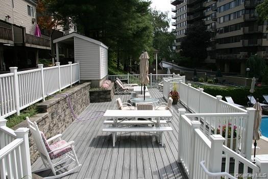 23 Hillside Terrace # H, White Plains, NY 10601