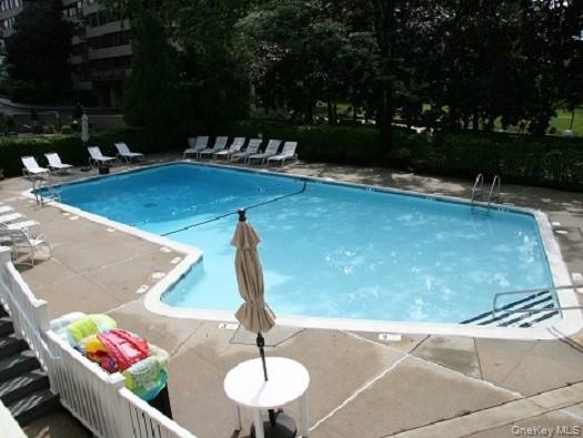 23 Hillside Terrace # H, White Plains, NY 10601