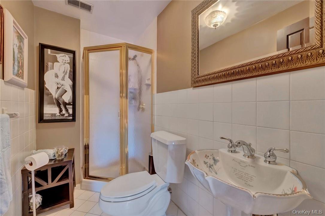 84 Highview Avenue, Nanuet, NY 10954