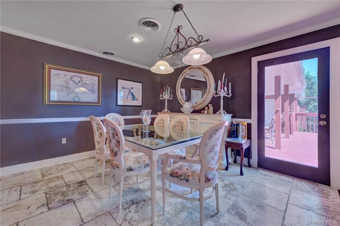 84 Highview Avenue, Nanuet, NY 10954